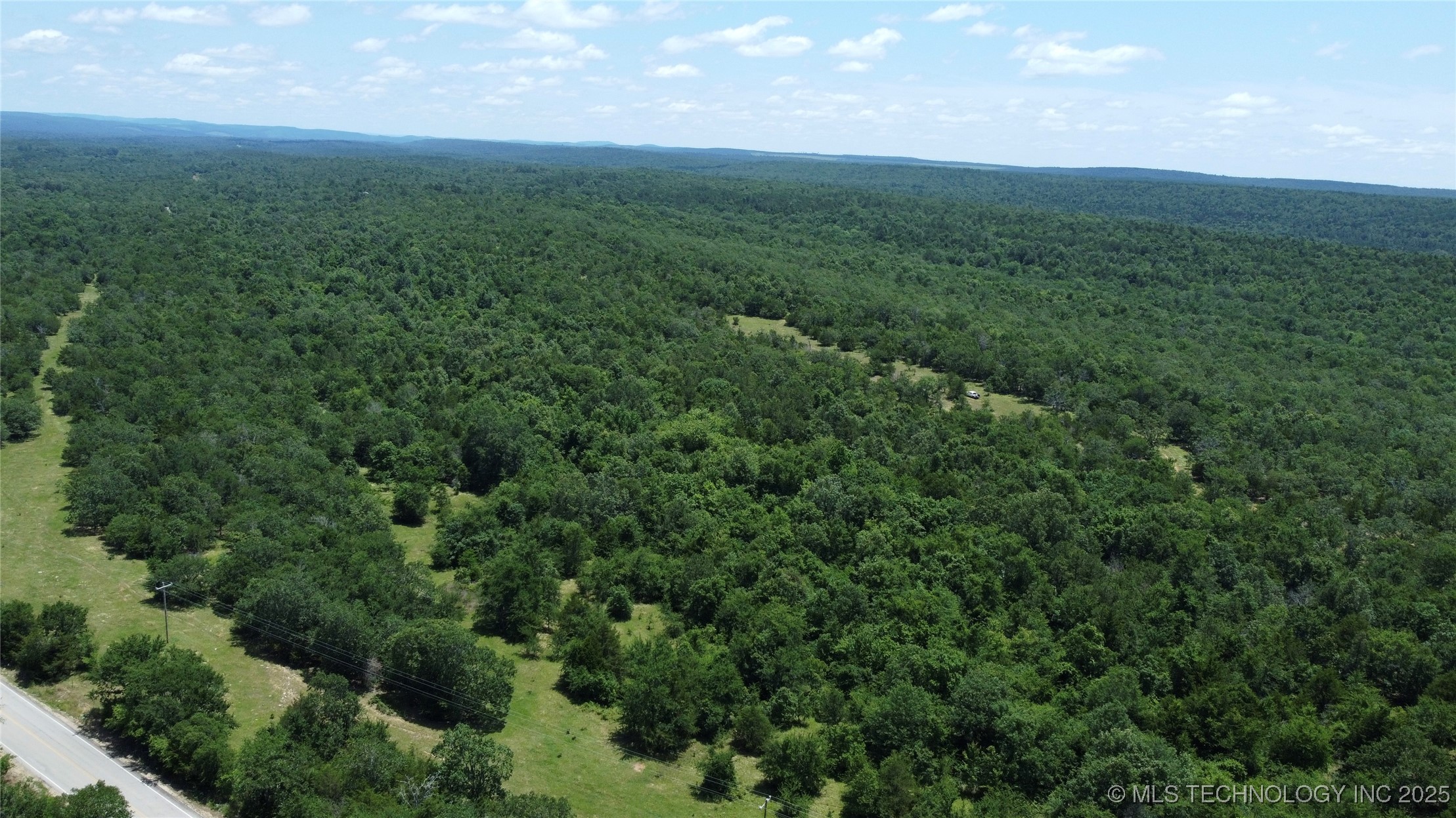 Cloudy Road Property Photo 1