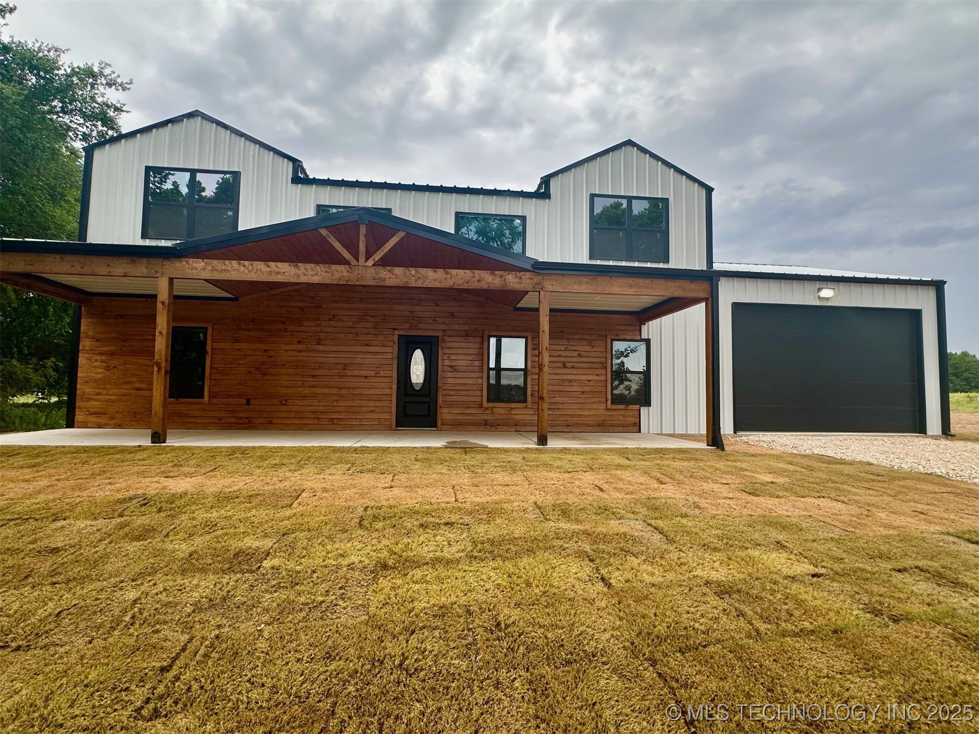 11743 Xander Lane Property Photo 1
