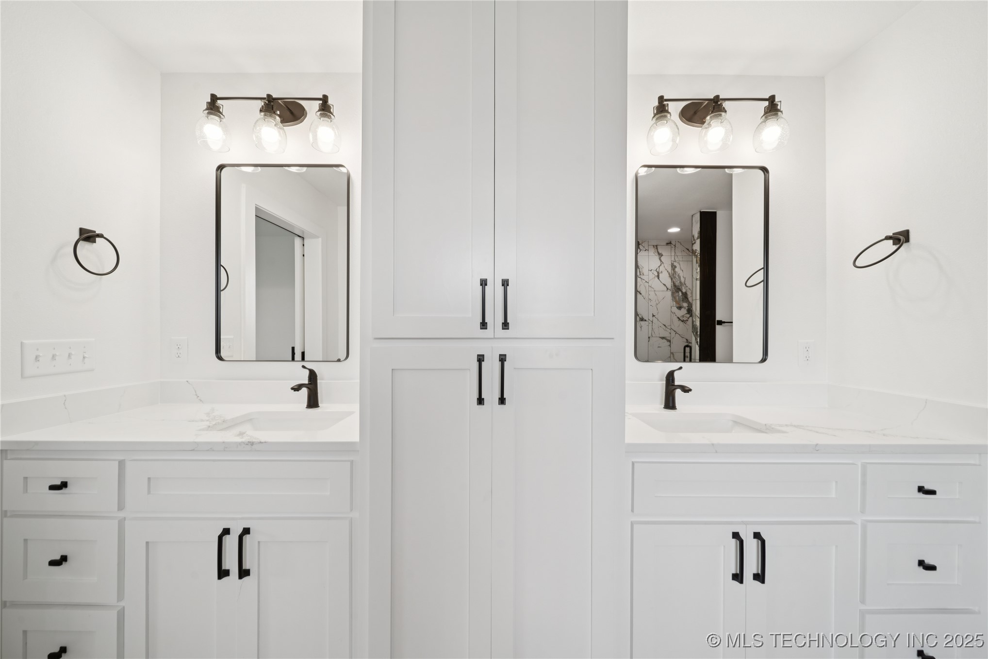 2044 E 129th Place S Property Photo 11