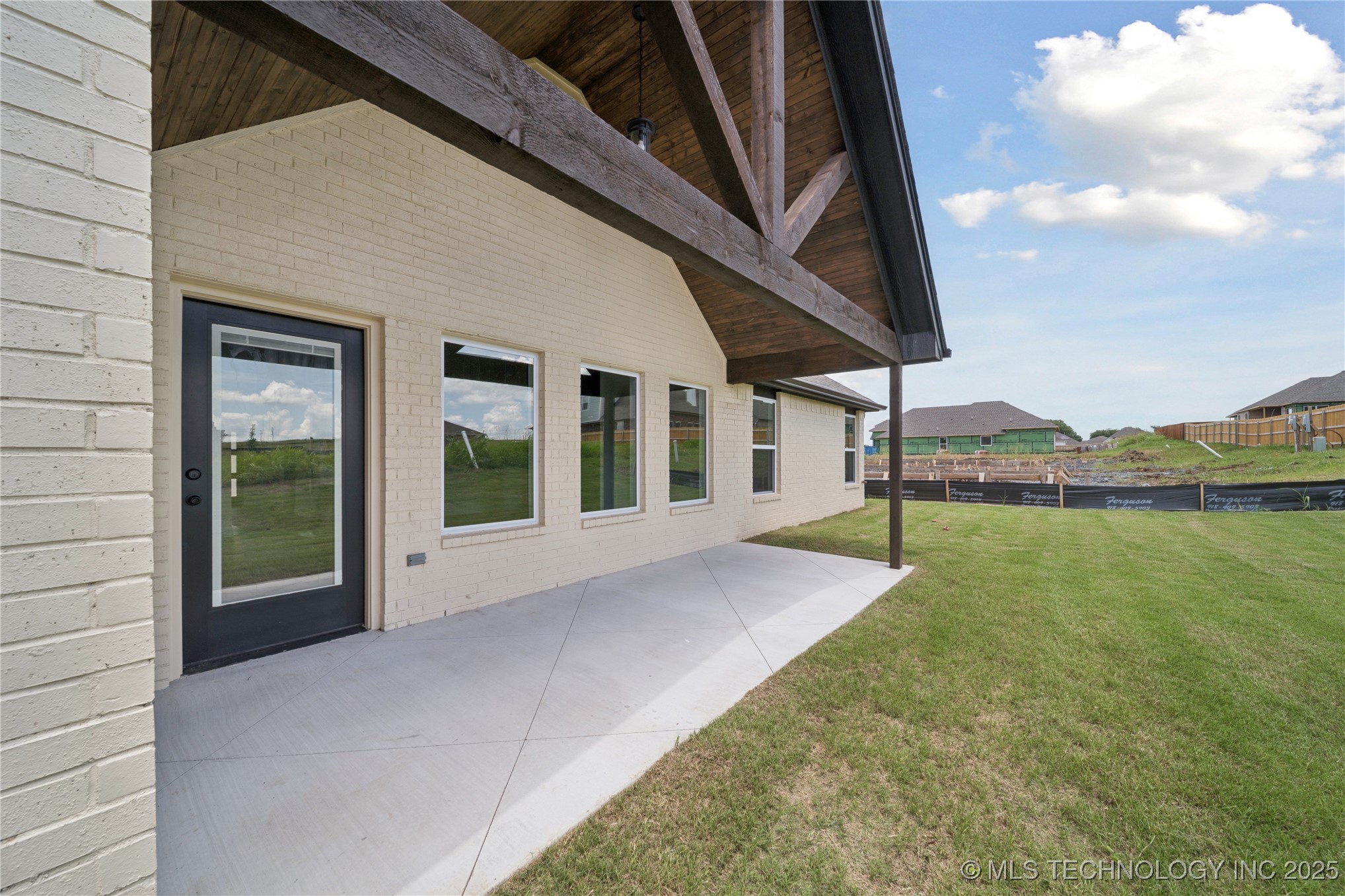 2044 E 129th Place S Property Photo 33