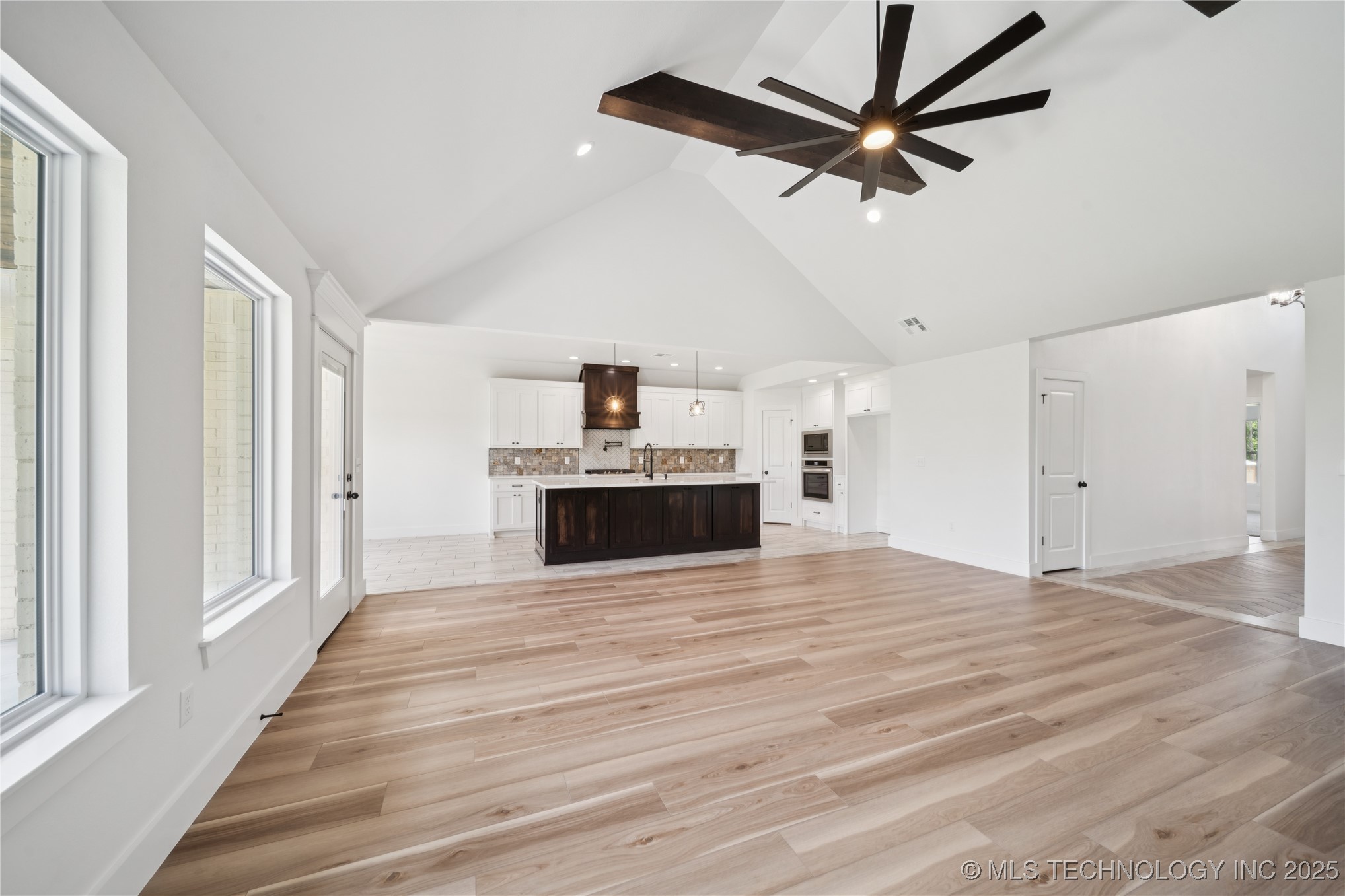 2044 E 129th Place S Property Photo 47