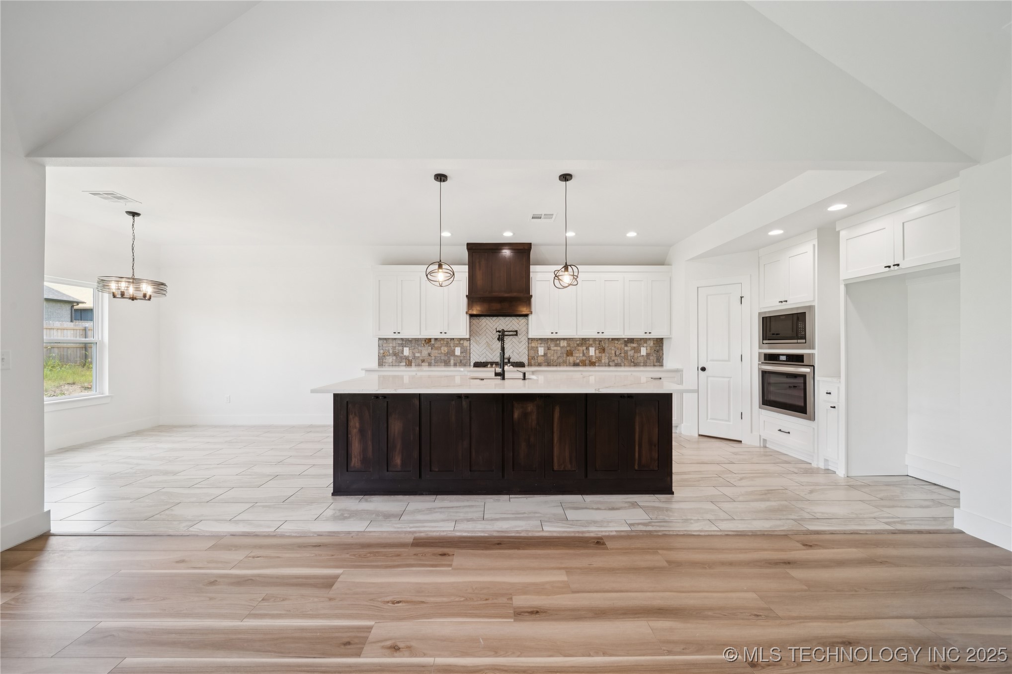 2044 E 129th Place S Property Photo 48