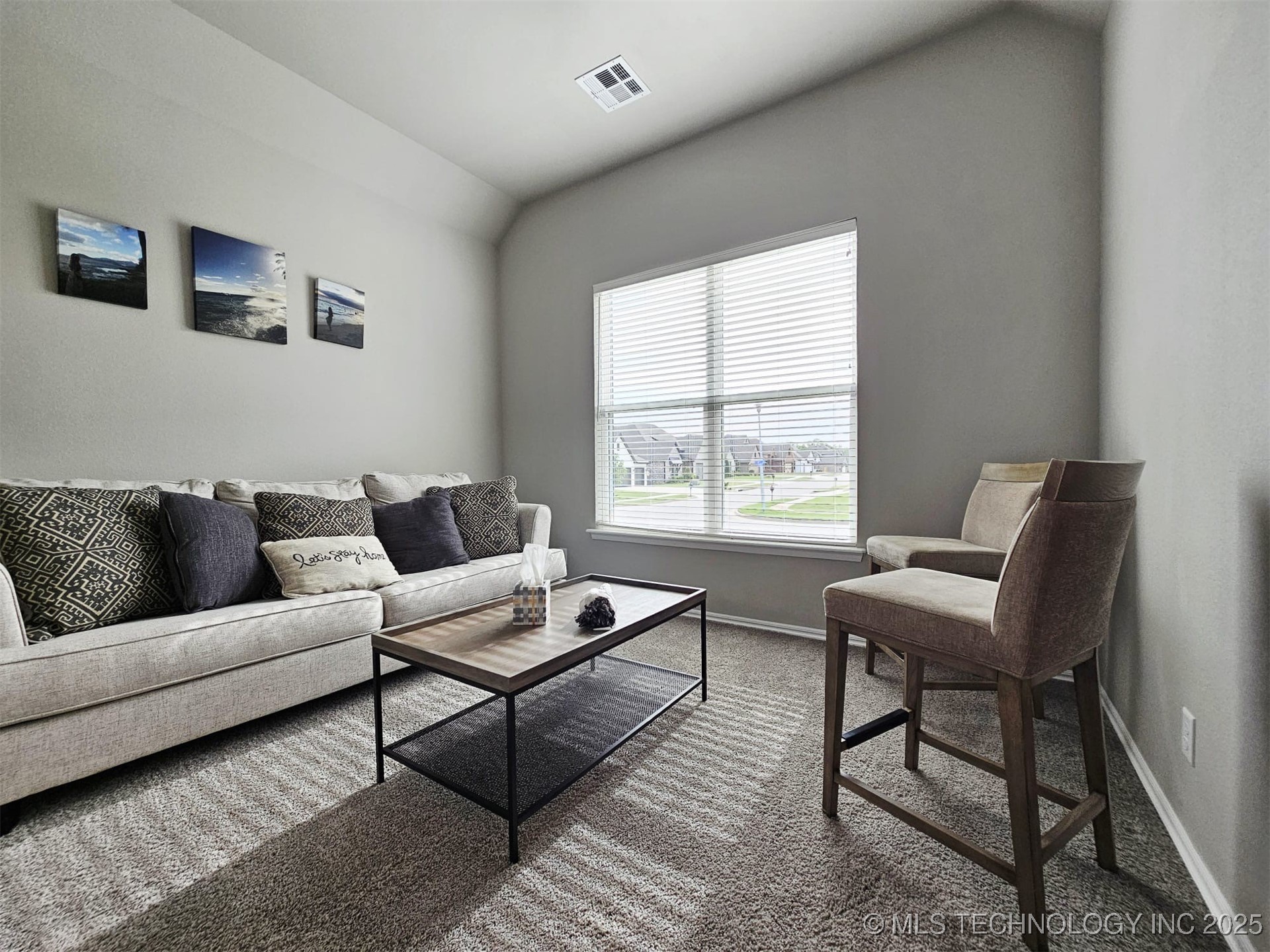 2721 S 8th Street Property Photo 8