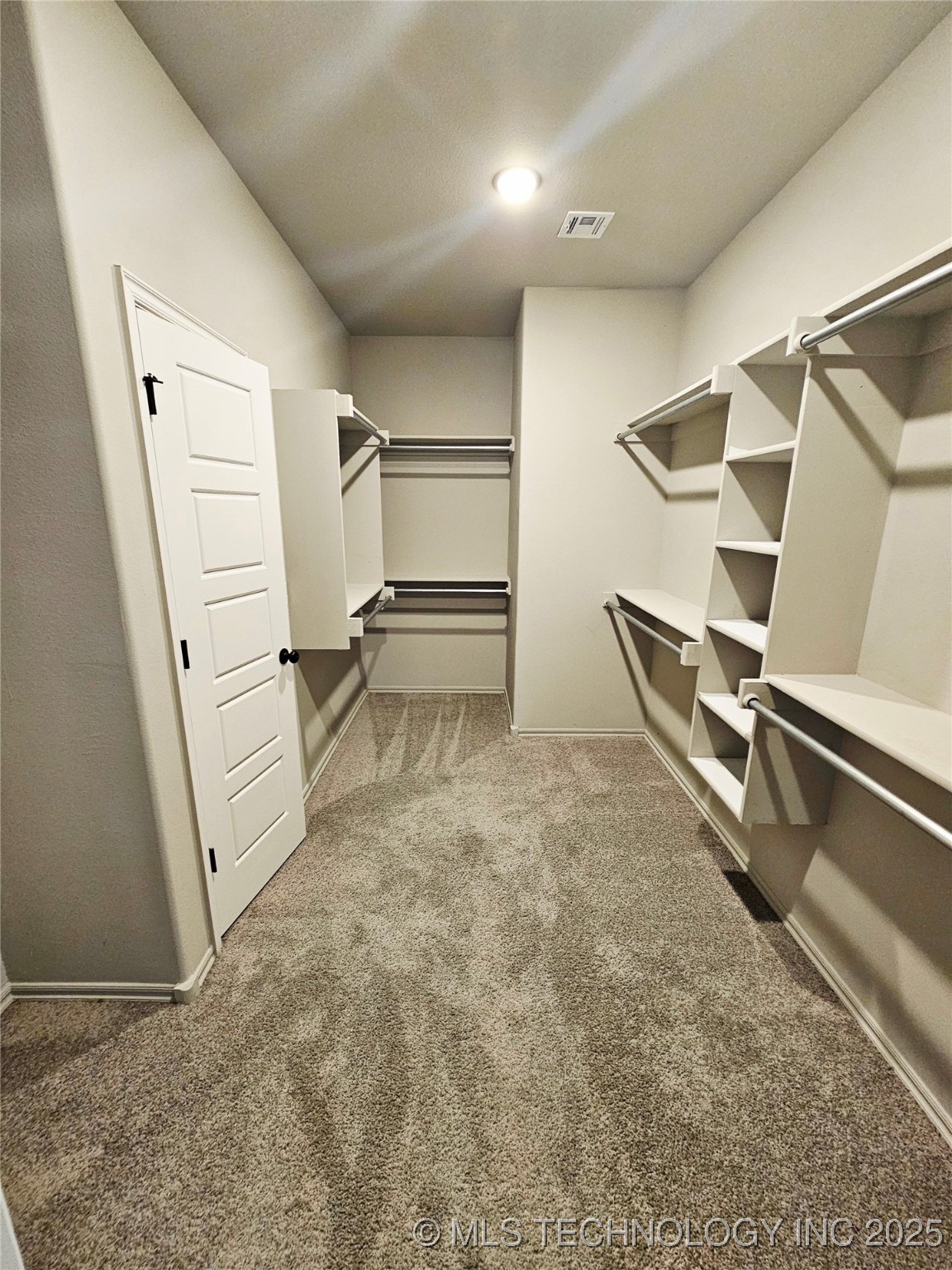 2721 S 8th Street Property Photo 30