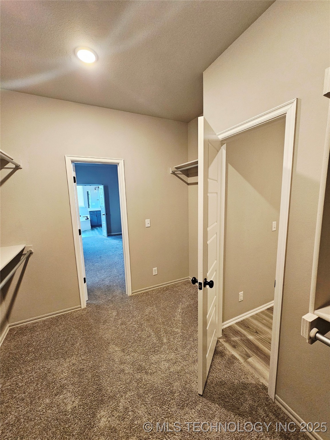 2721 S 8th Street Property Photo 31