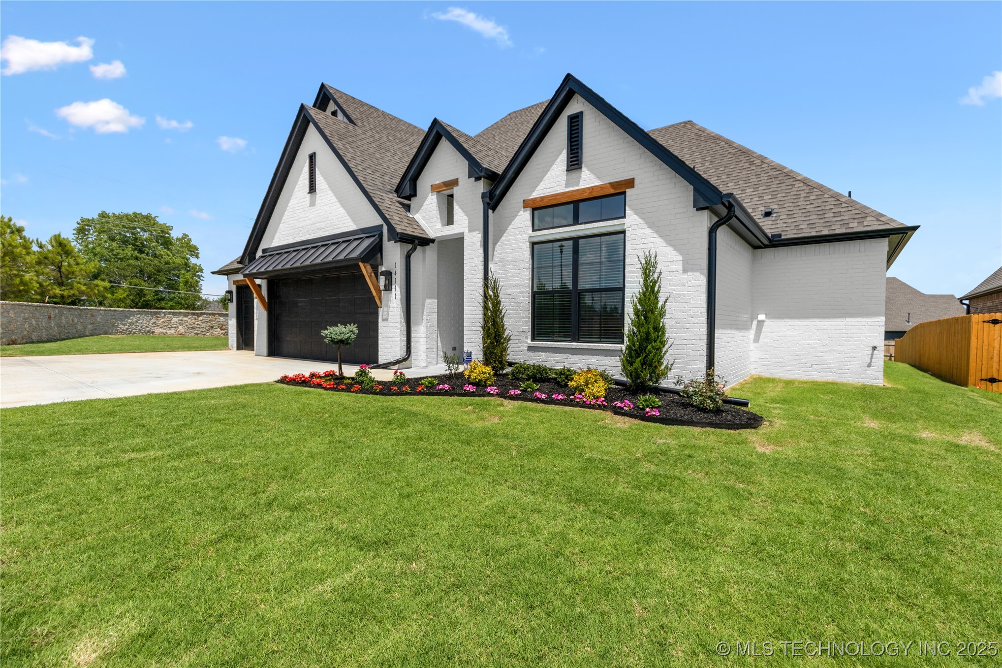 14111 S Evanston Avenue Property Photo 4