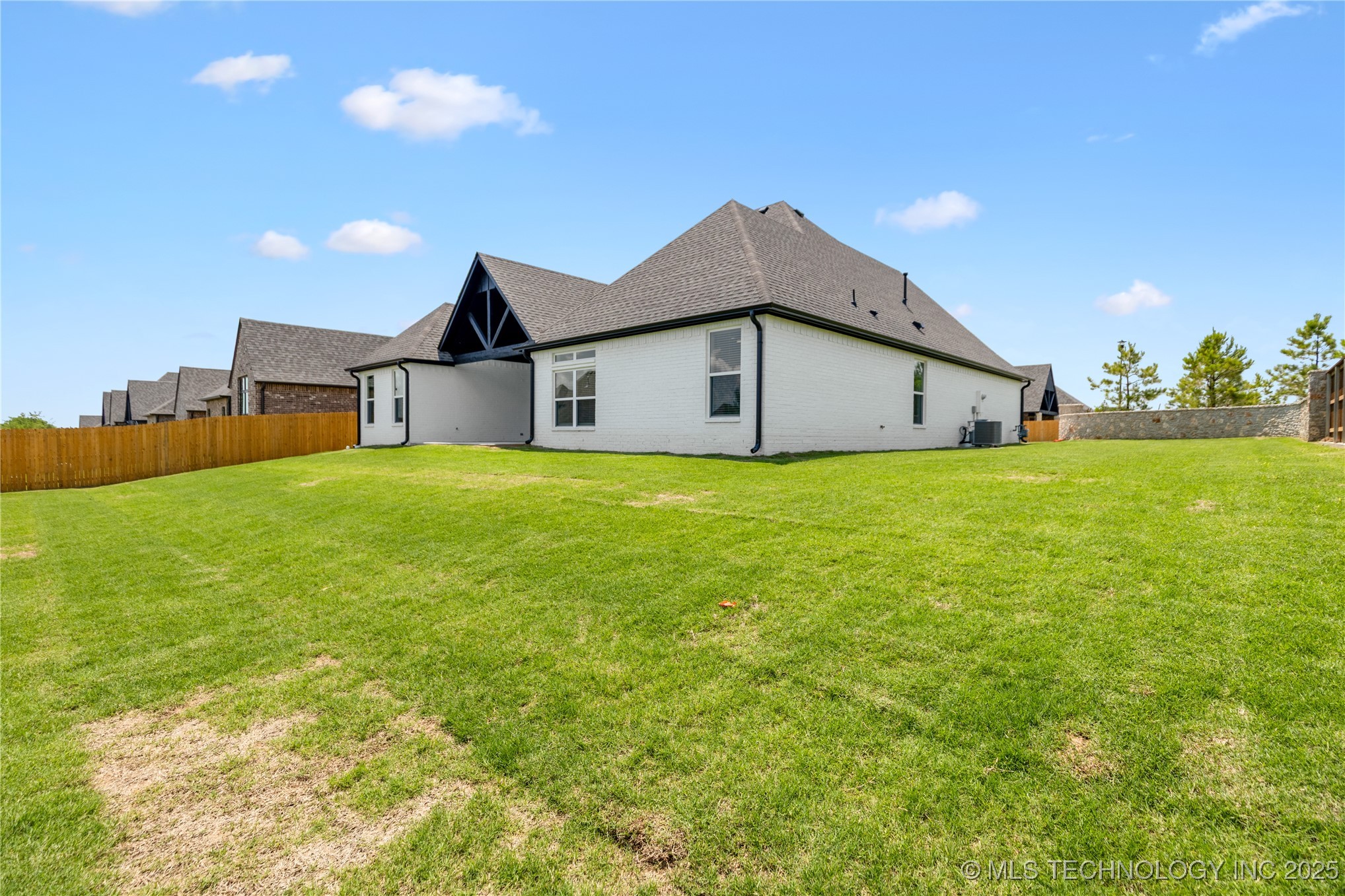 14111 S Evanston Avenue Property Photo 6