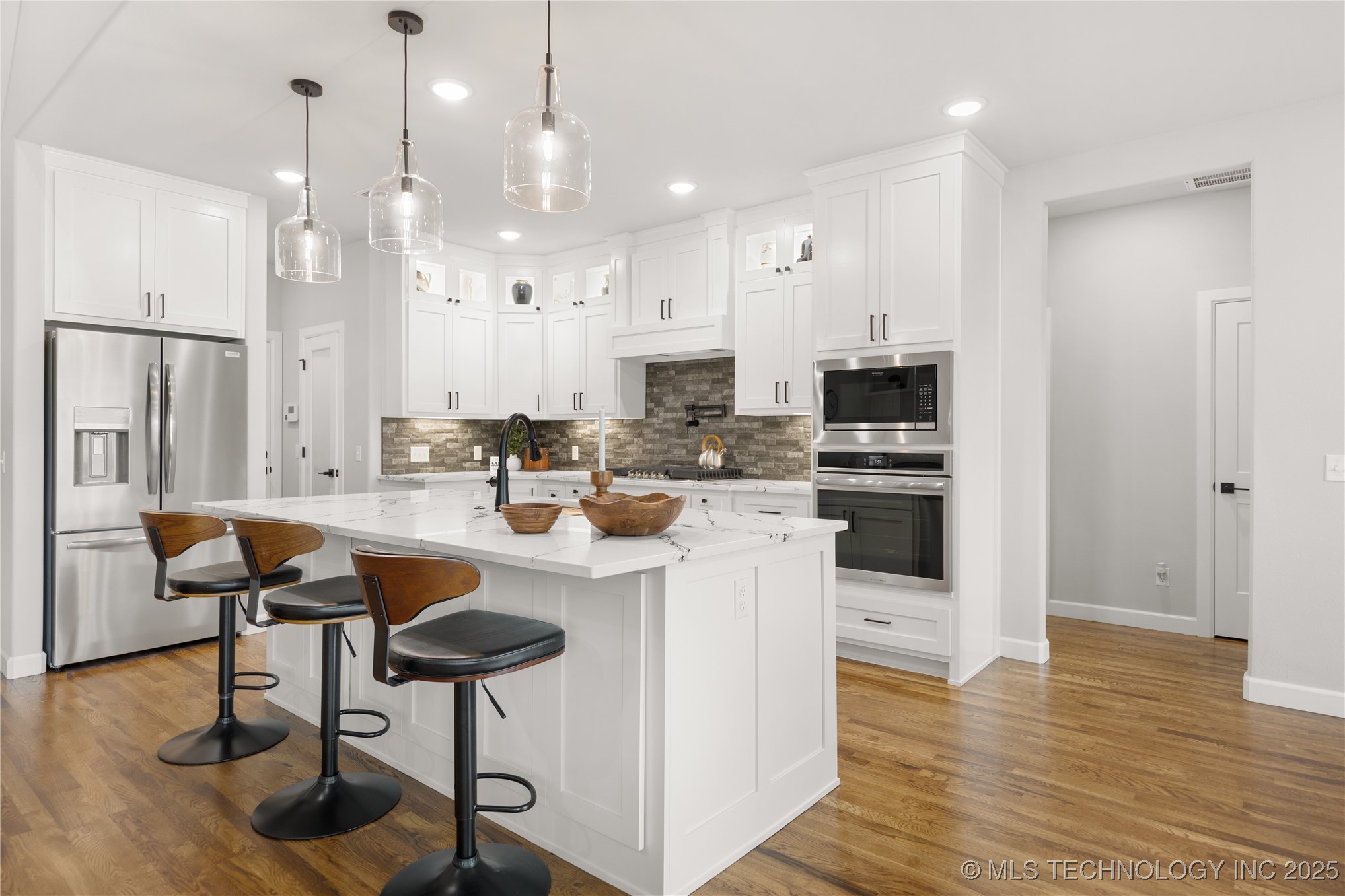 14111 S Evanston Avenue Property Photo 16