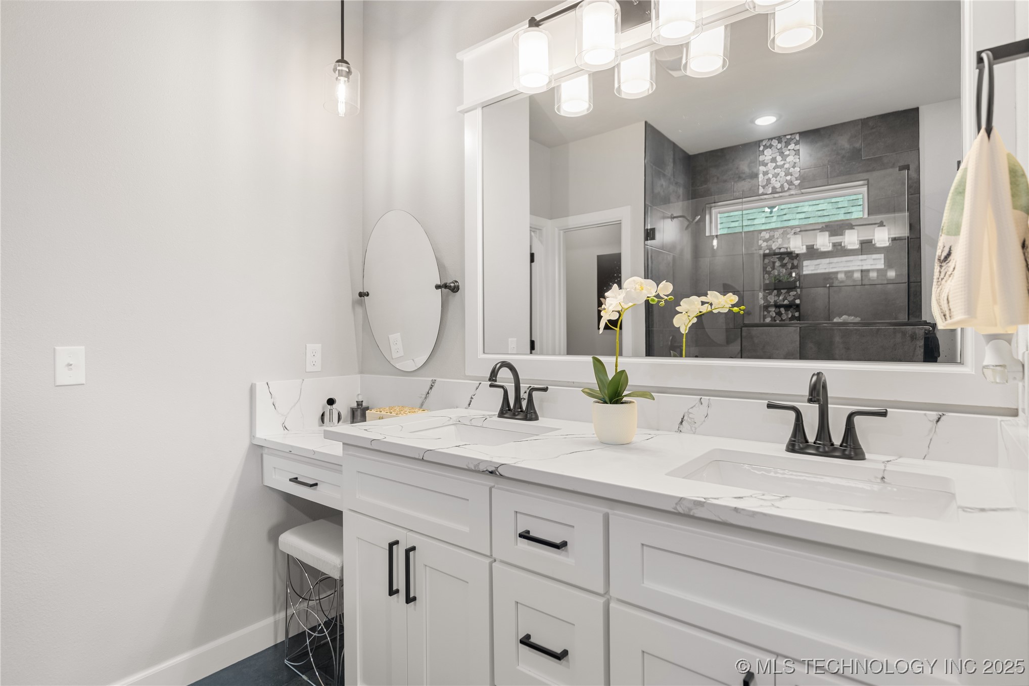 14111 S Evanston Avenue Property Photo 38