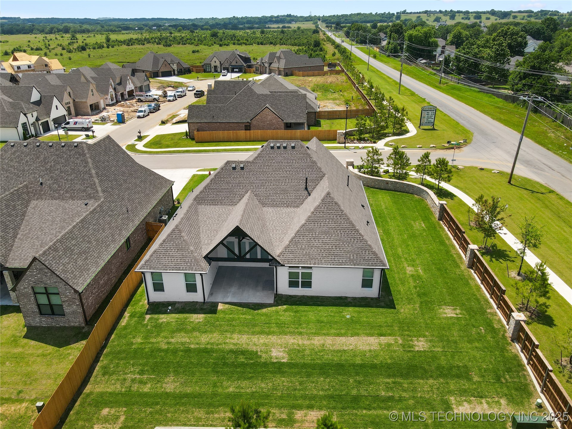 14111 S Evanston Avenue Property Photo 52