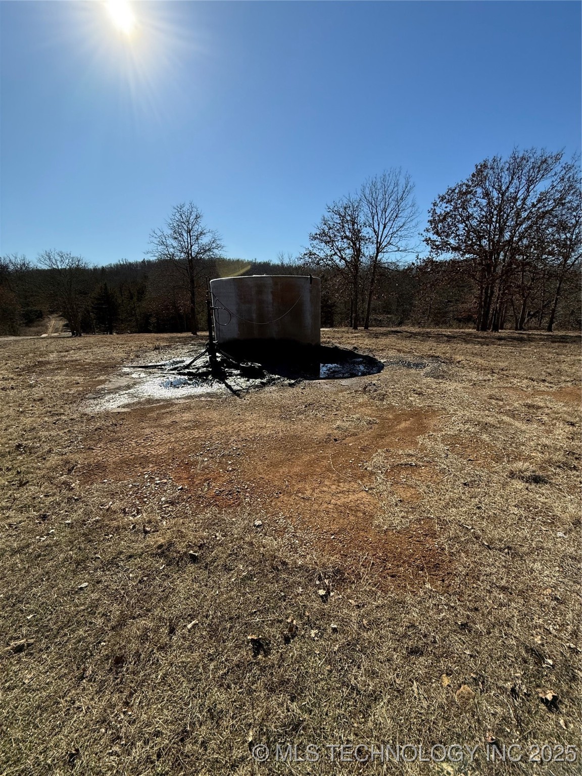 1501 Crestview Drive Property Photo 6