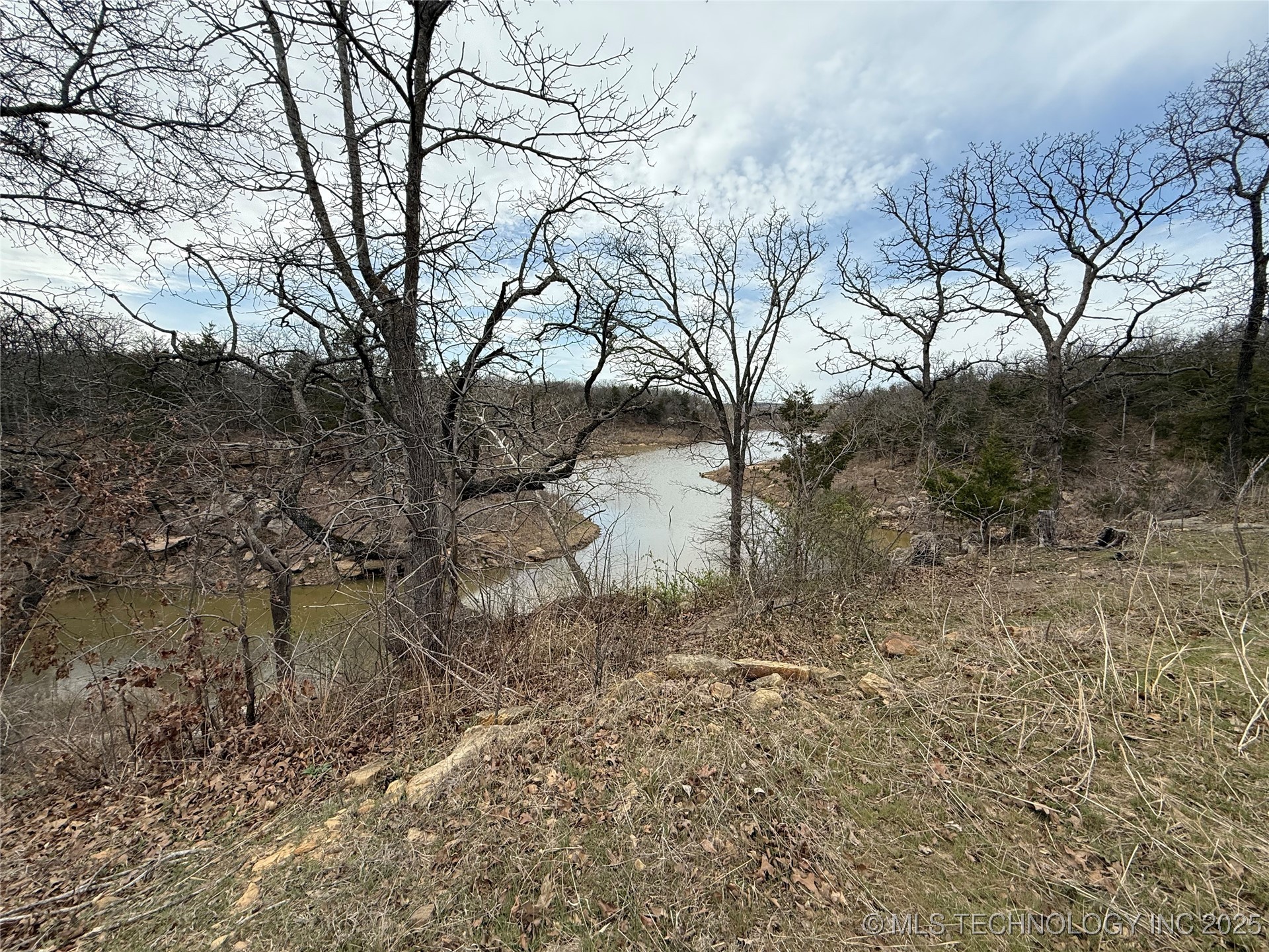 1501 Crestview Drive Property Photo 14