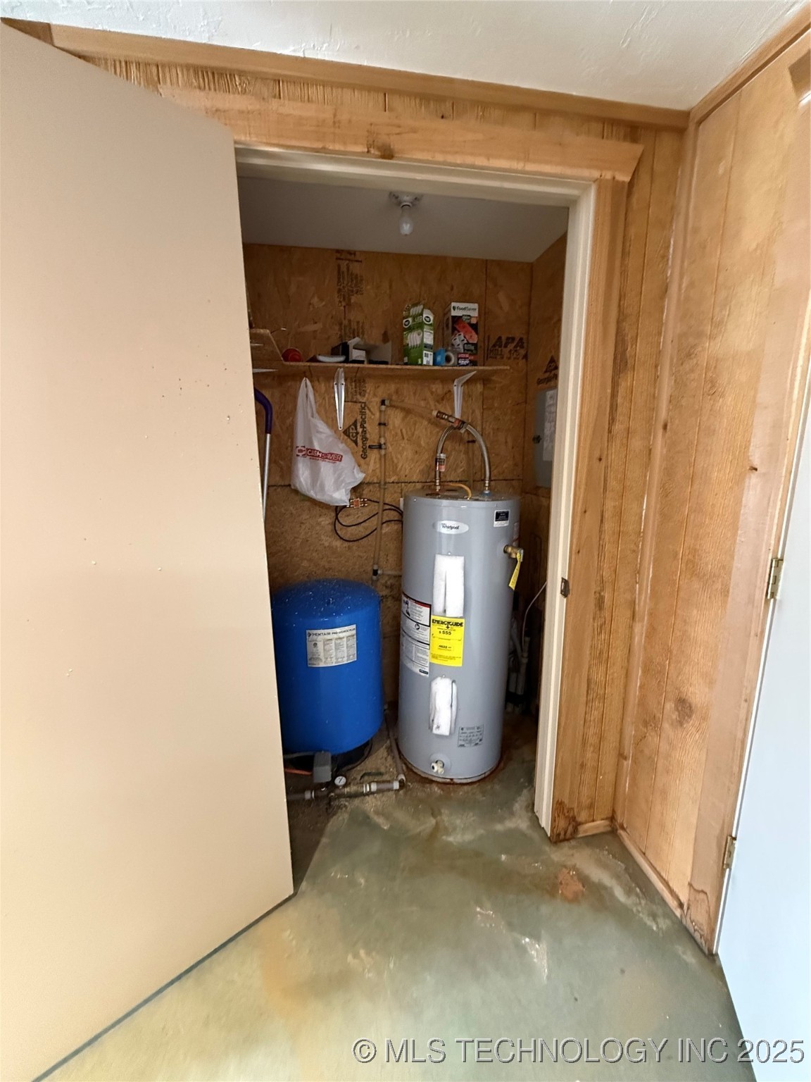 1501 Crestview Drive Property Photo 18