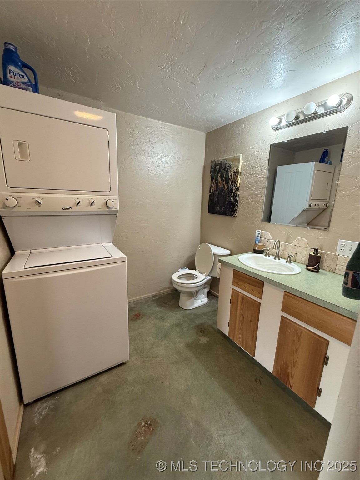 1501 Crestview Drive Property Photo 19