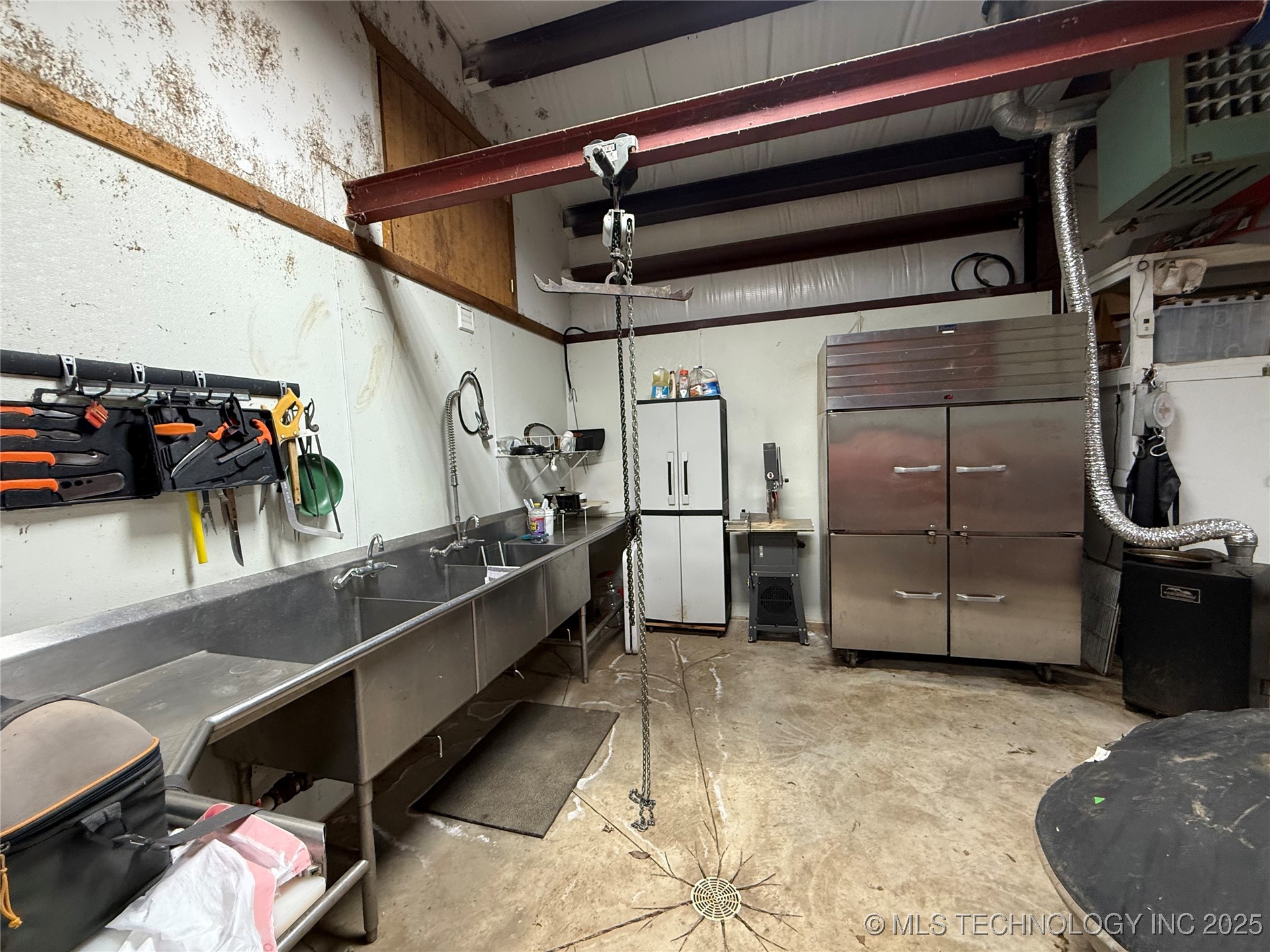 1501 Crestview Drive Property Photo 27