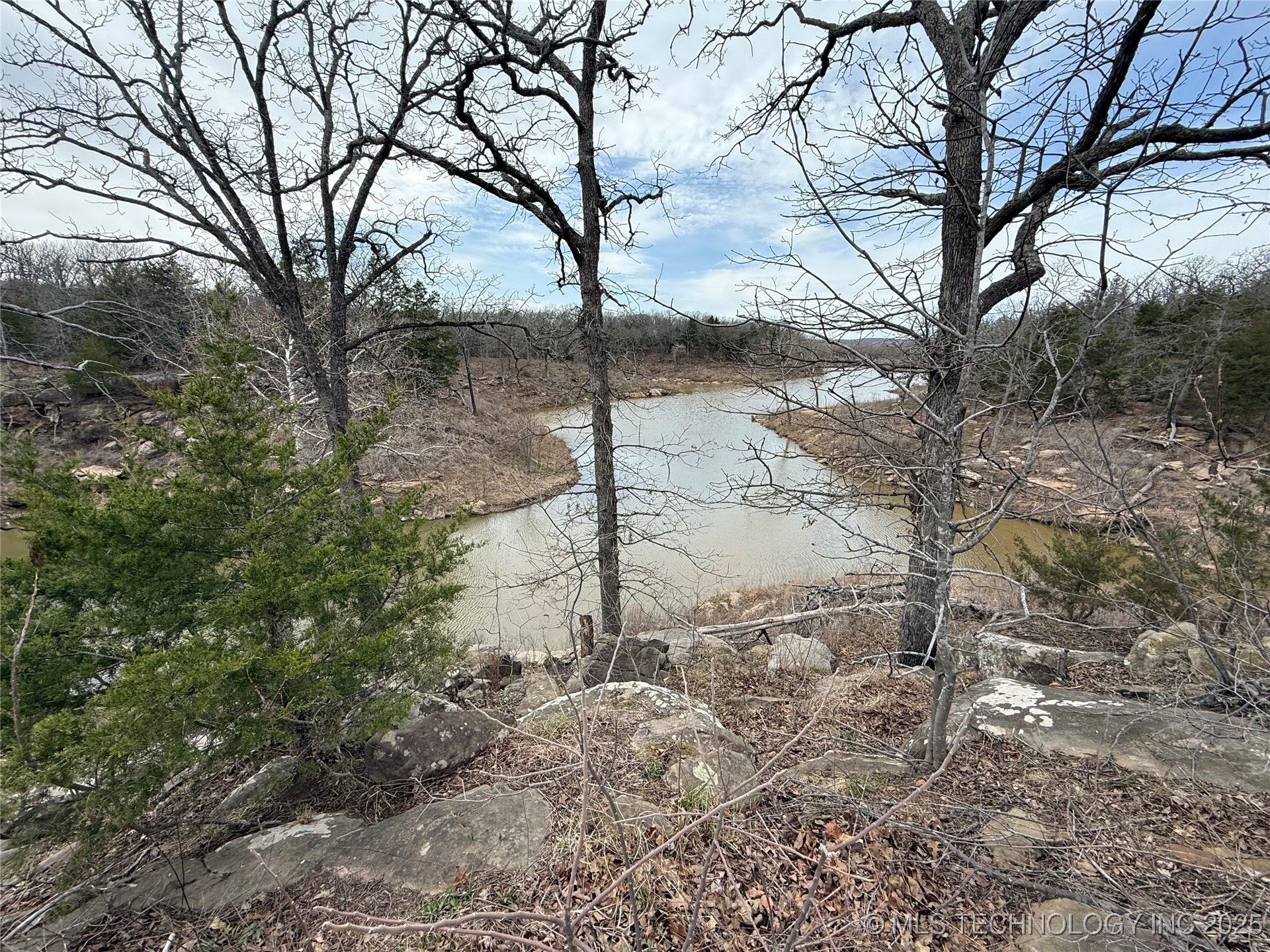 1501 Crestview Drive Property Photo 33