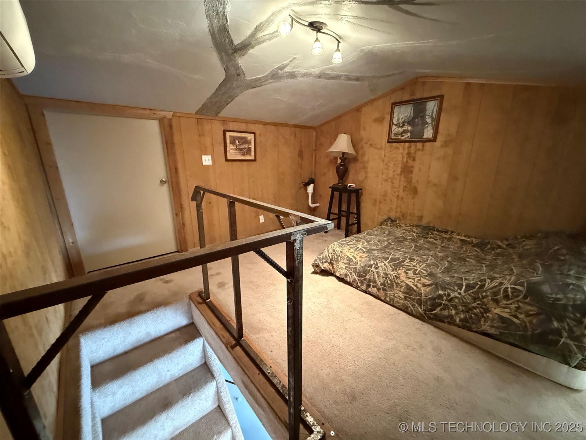 1501 Crestview Drive Property Photo 41