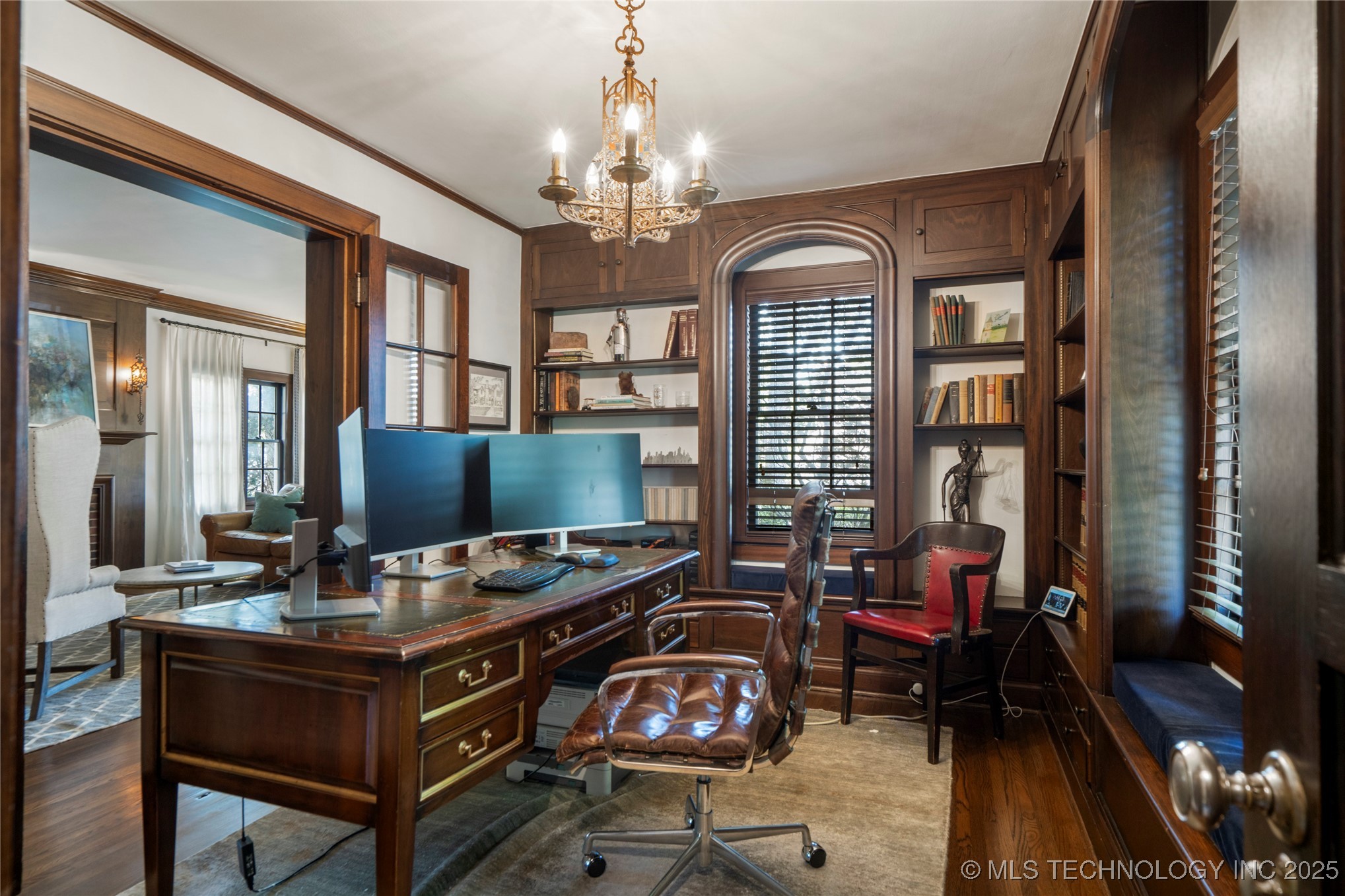 2404 S Woodward Boulevard Property Photo 13