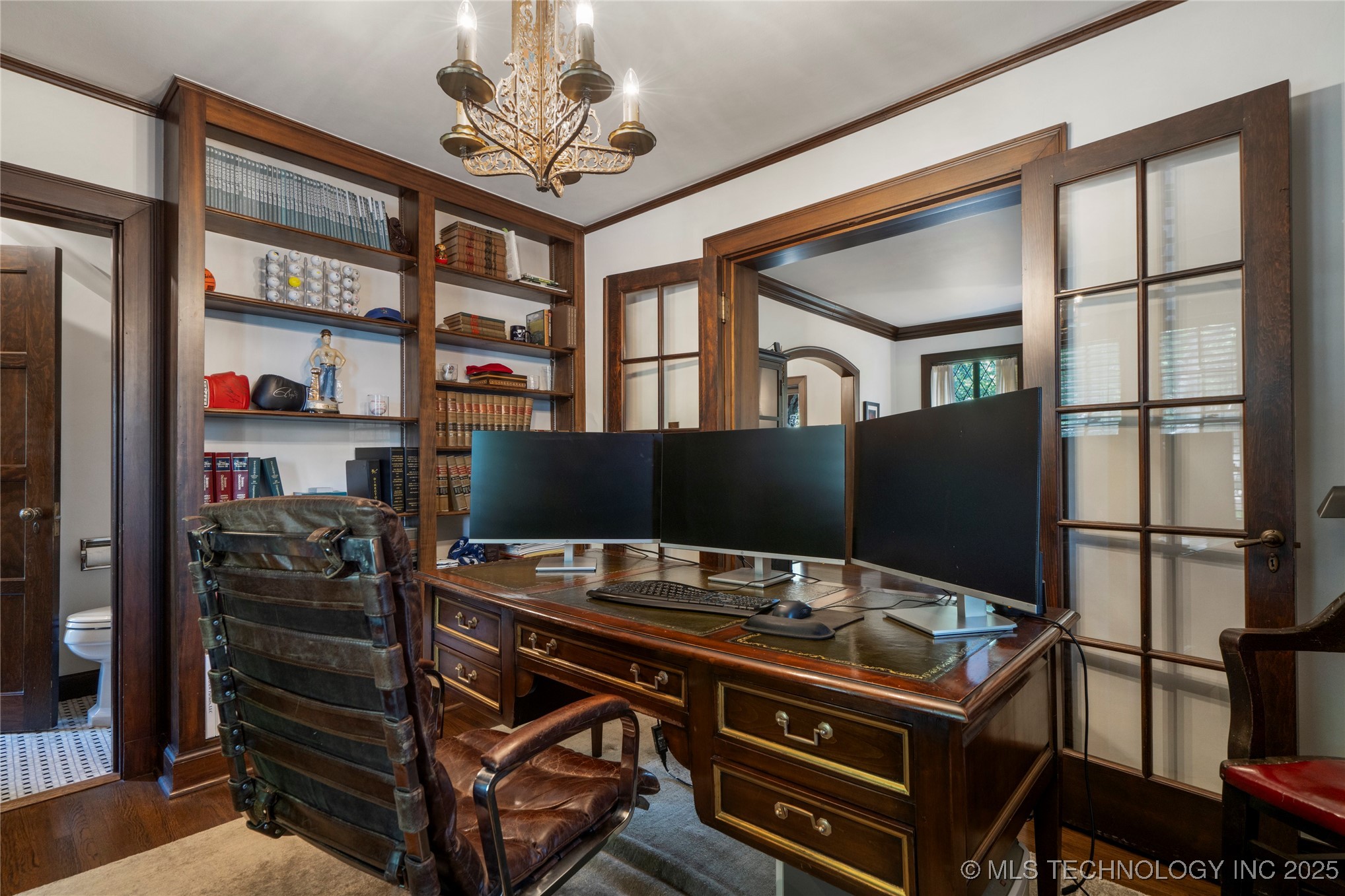 2404 S Woodward Boulevard Property Photo 15