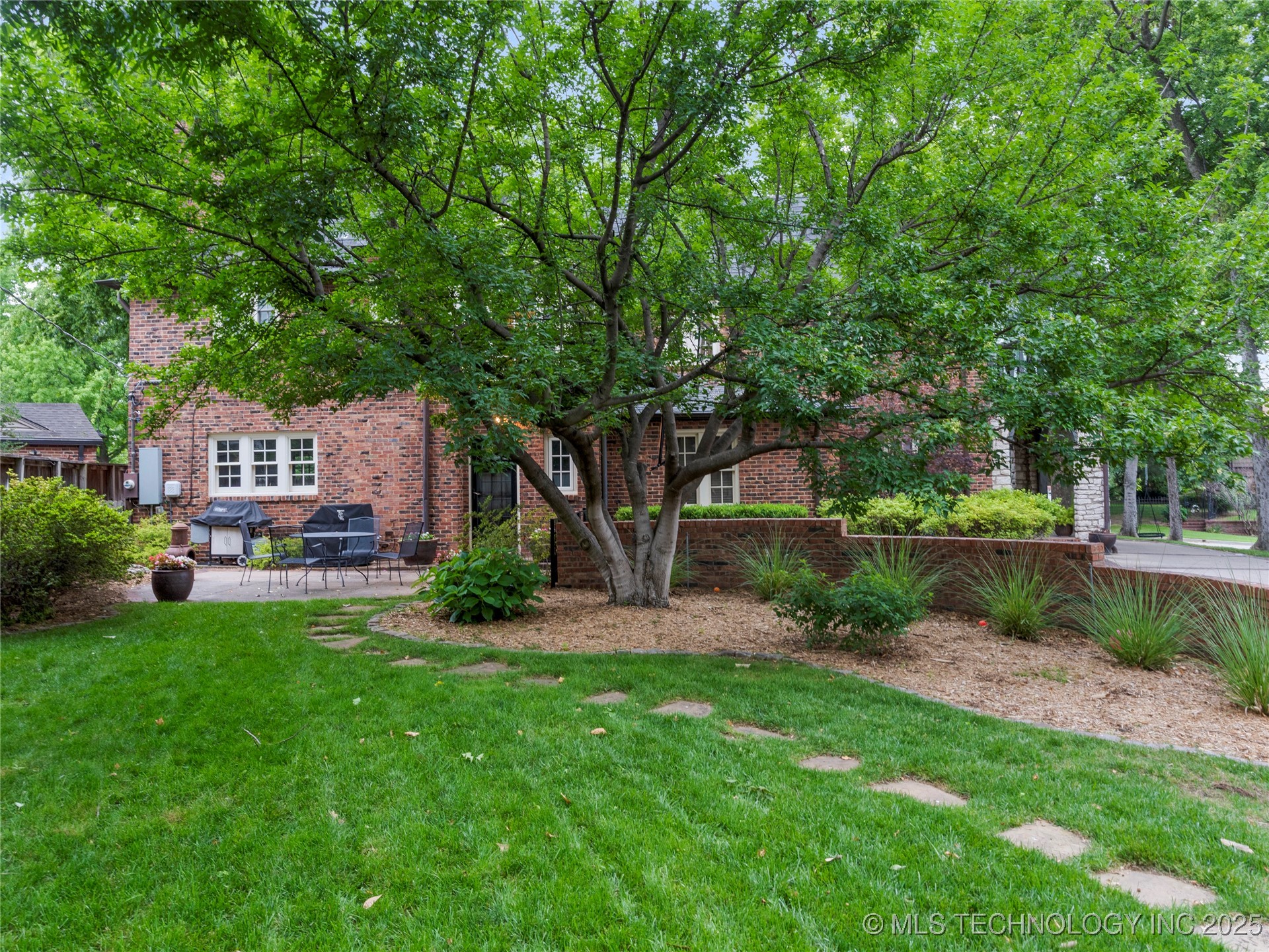 2404 S Woodward Boulevard Property Photo 42