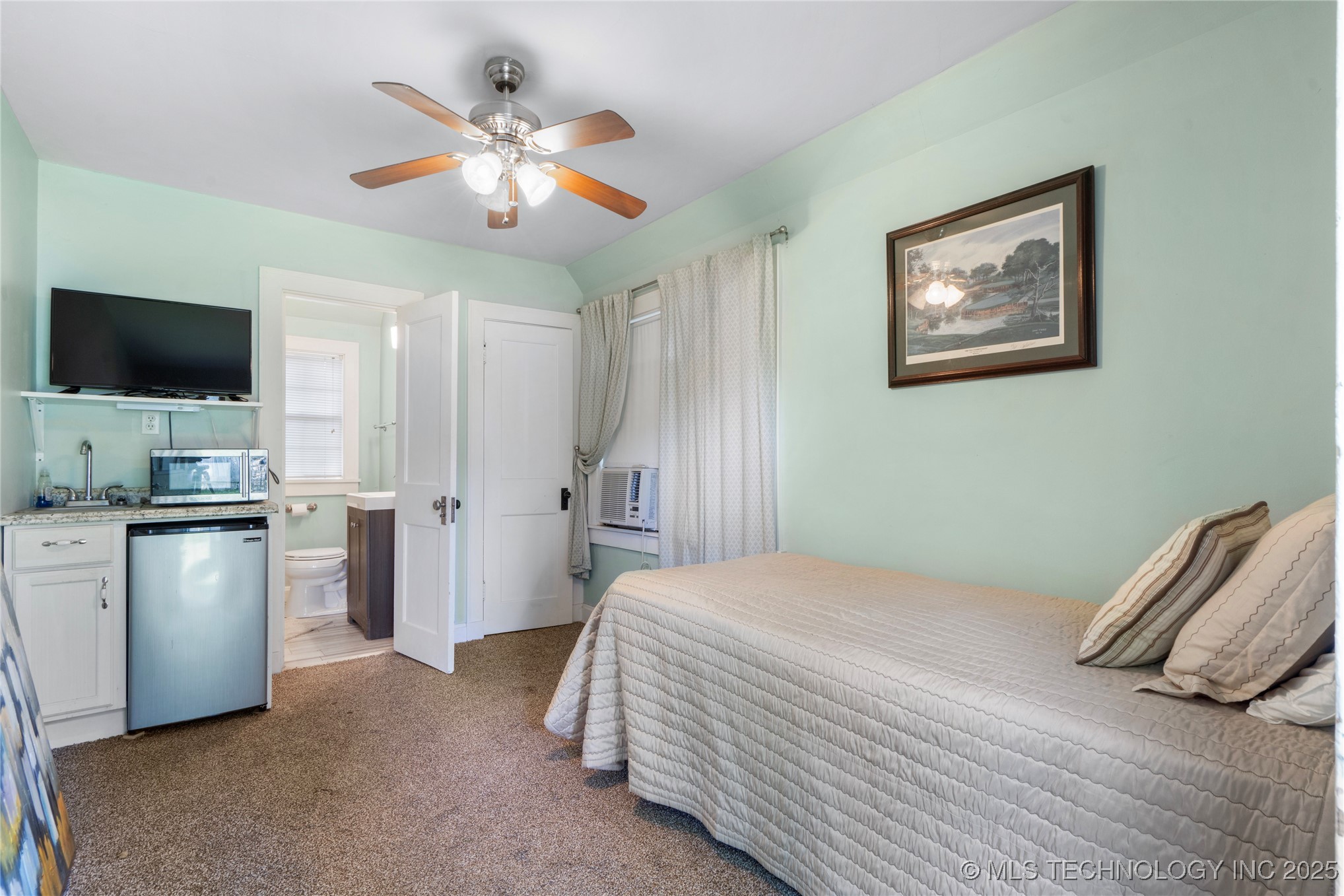 2404 S Woodward Boulevard Property Photo 44