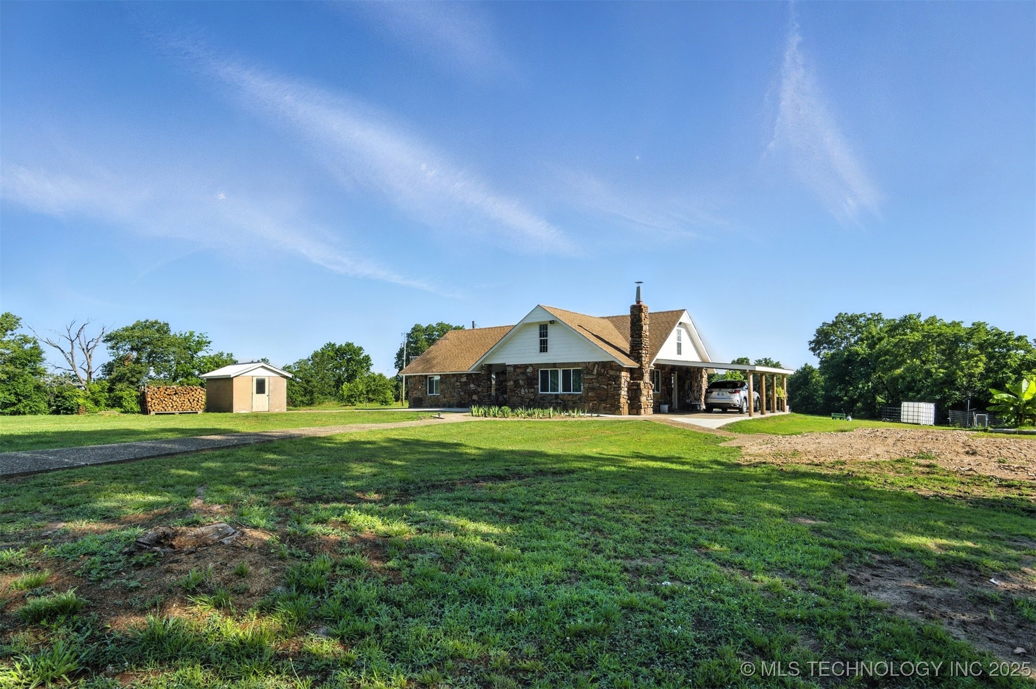 27719 S 610 Road Property Photo 5