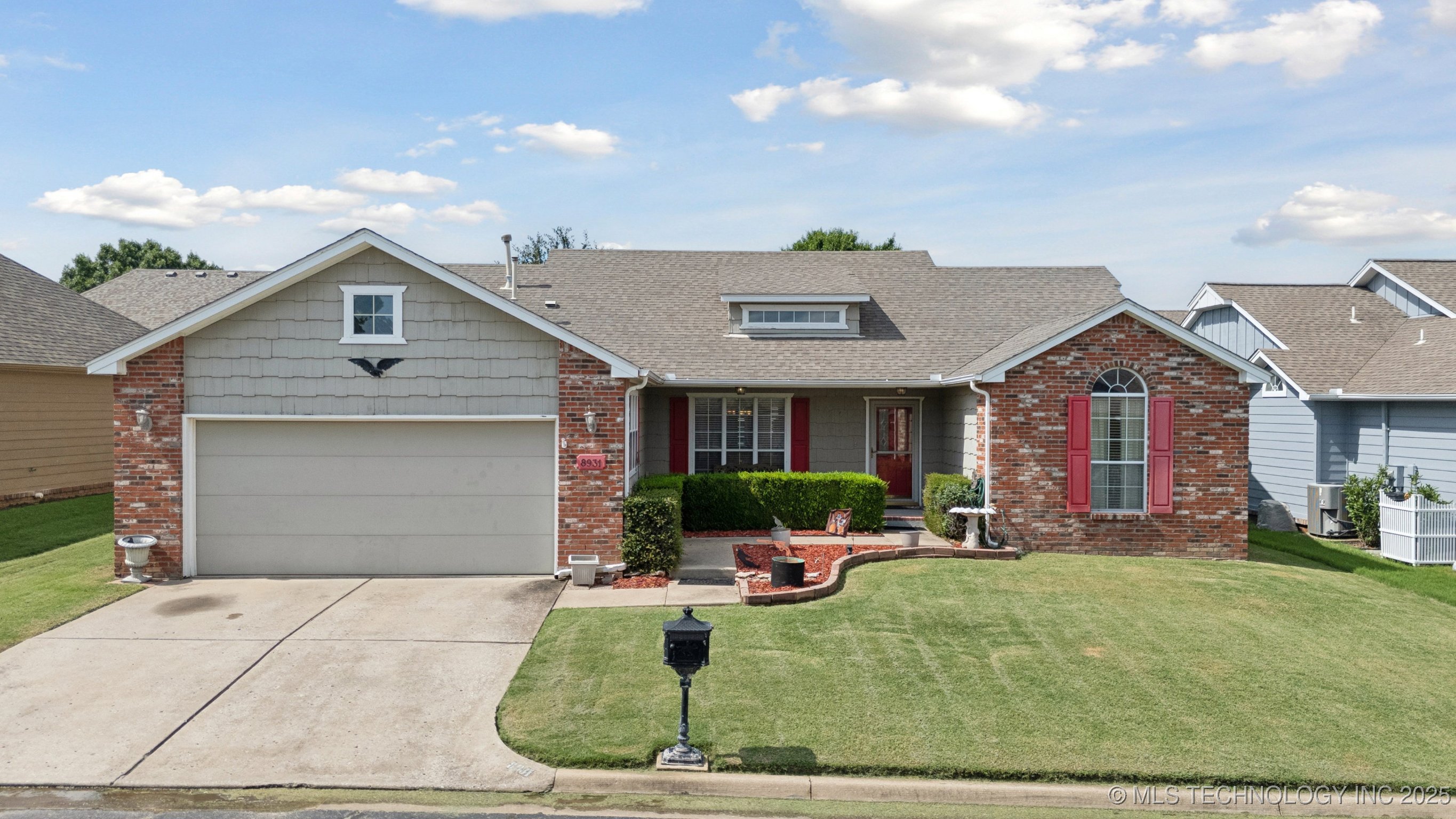 8931 E 62nd Place Property Photo 1