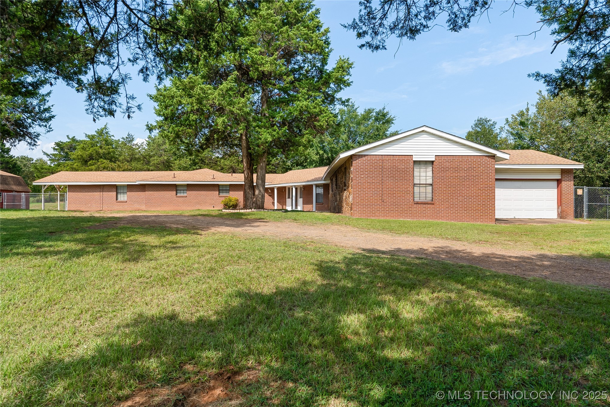 39827 Morris Creek Road Property Photo 5