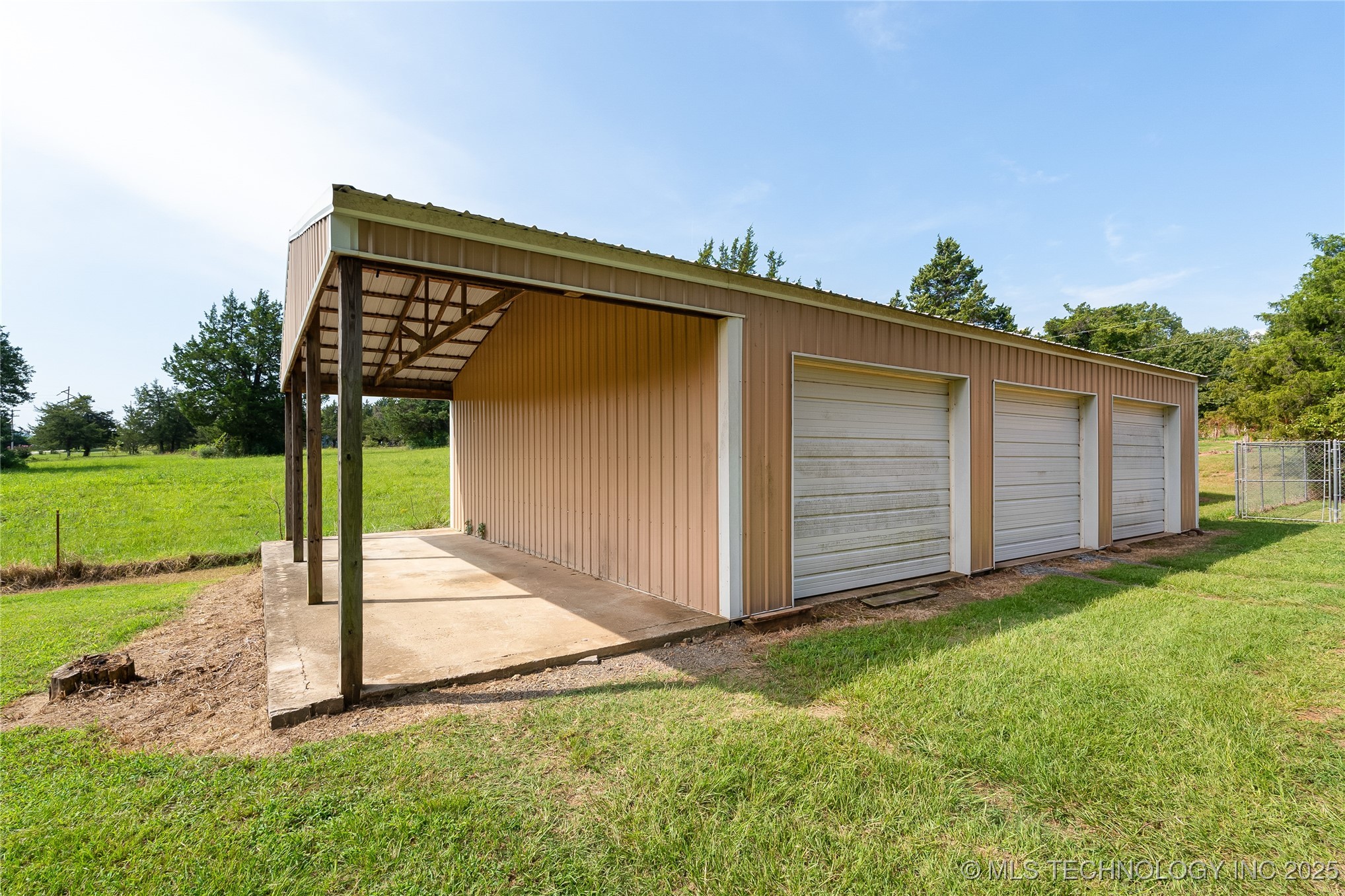 39827 Morris Creek Road Property Photo 11