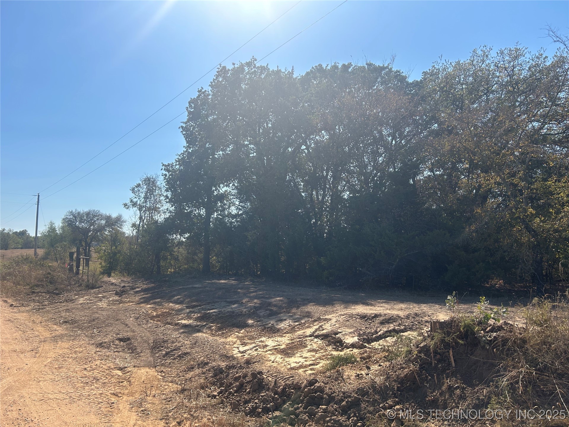 Sexton Road Property Photo 4