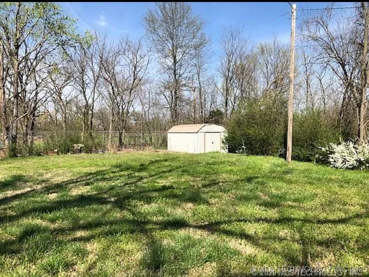 20660 W 30th N Property Photo 4