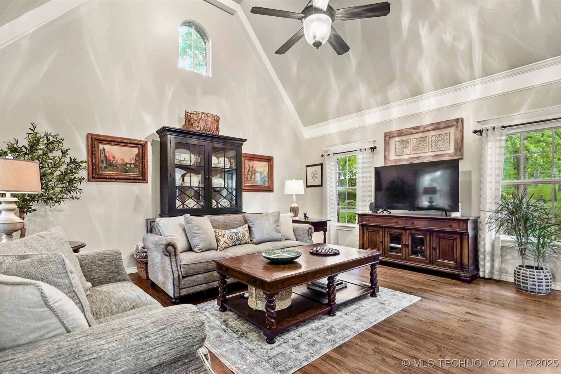 22765 S Red Oak Drive Property Photo 11