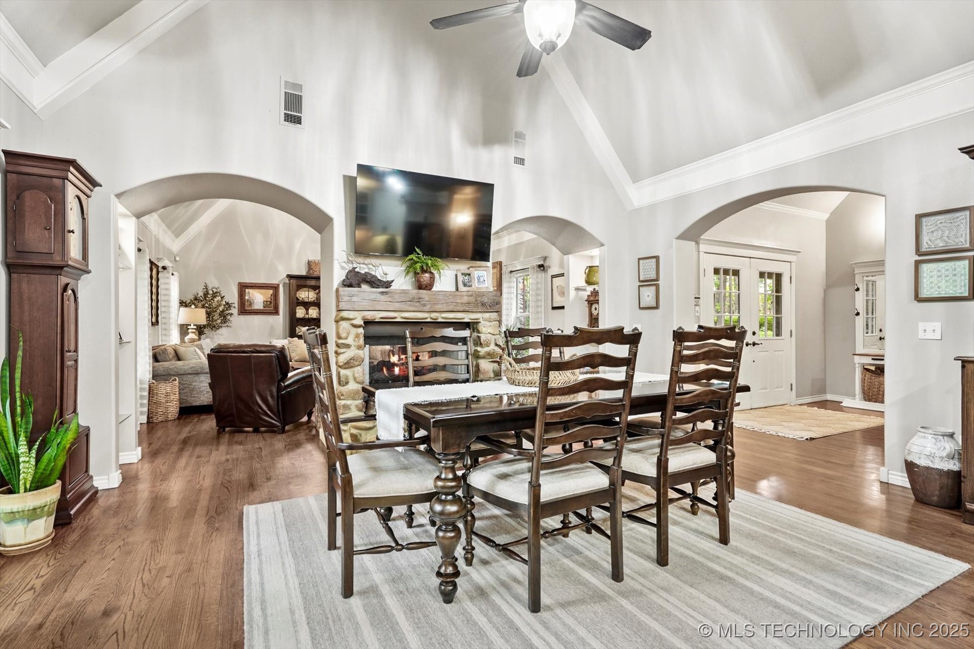 22765 S Red Oak Drive Property Photo 14