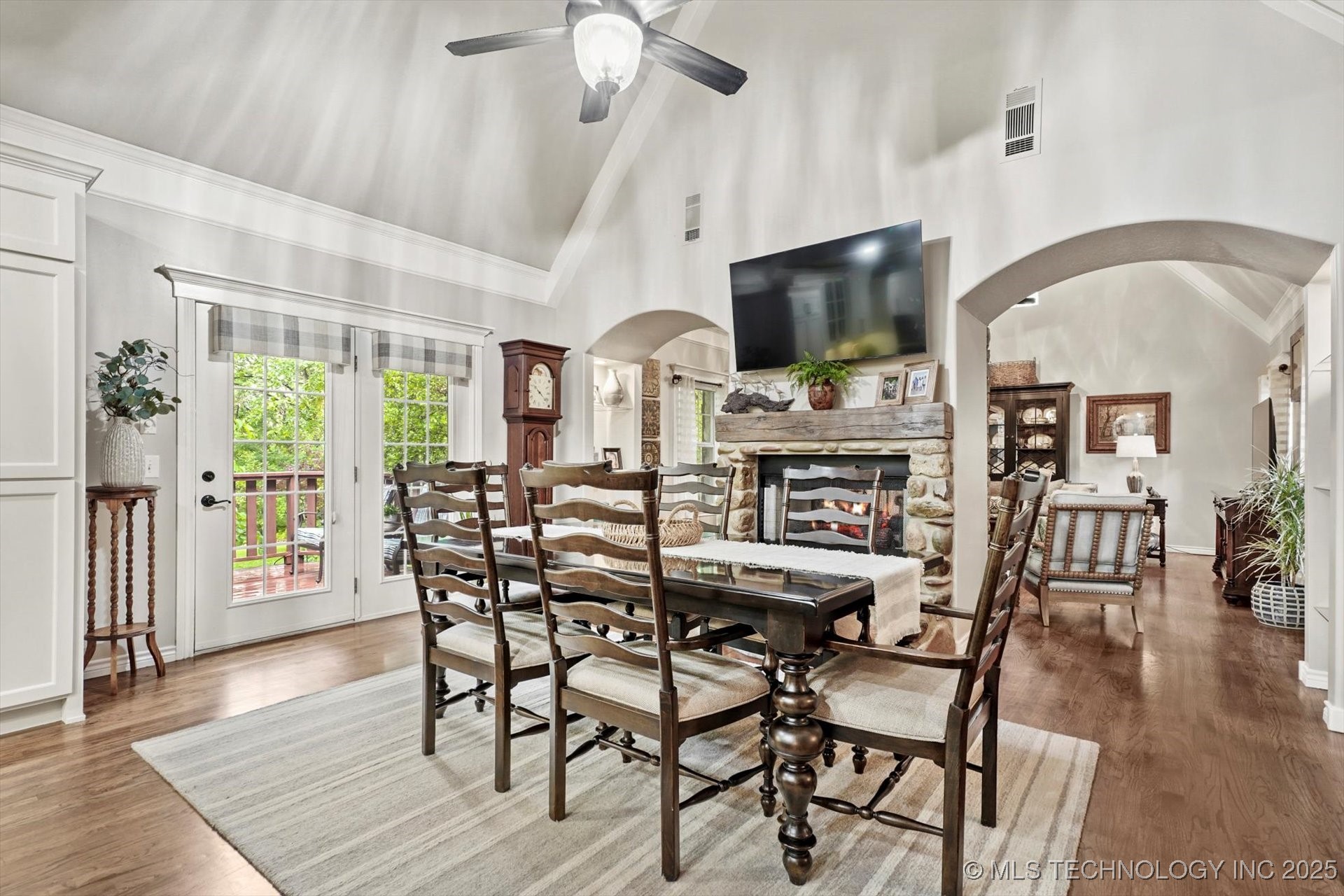 22765 S Red Oak Drive Property Photo 15