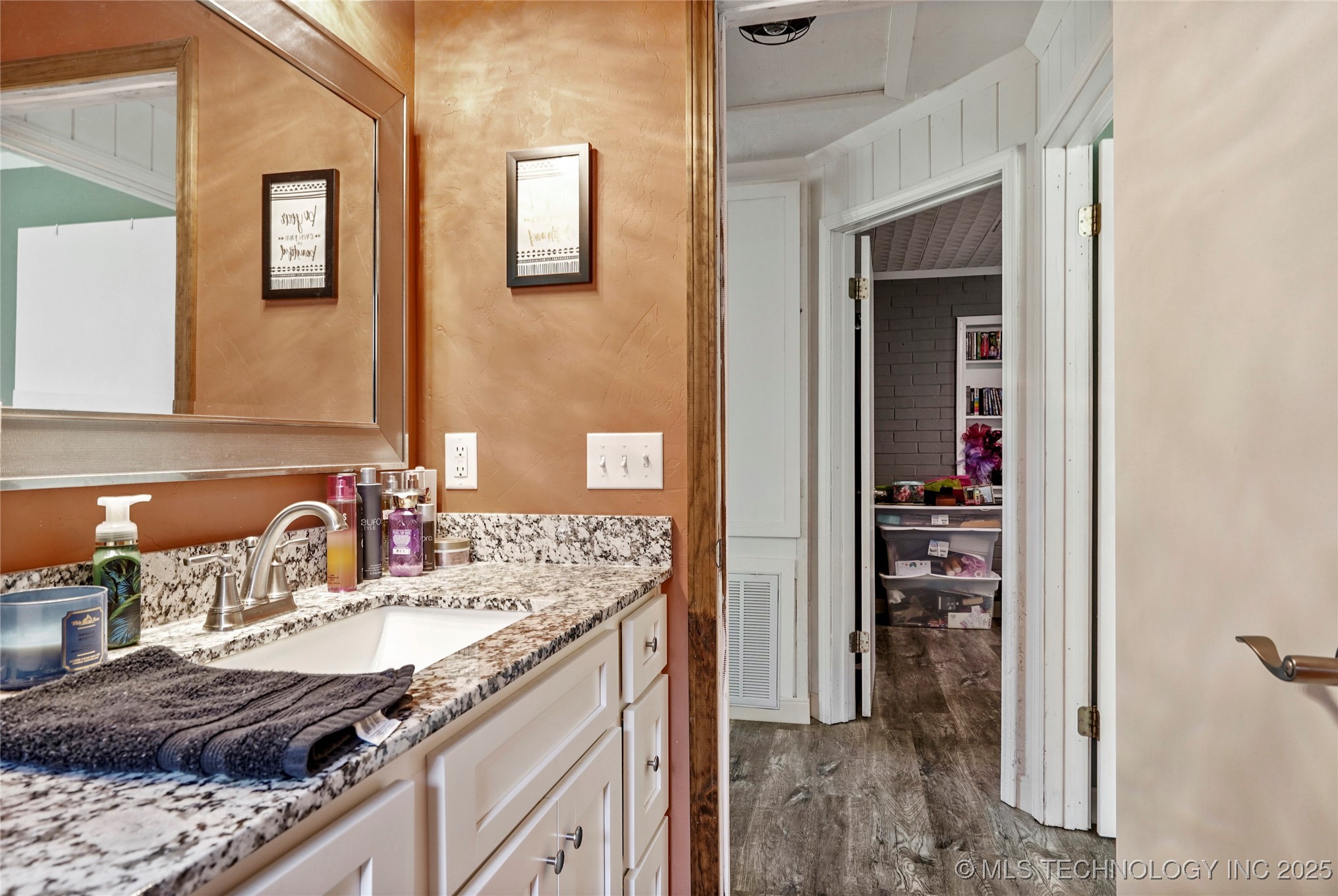 425 River Road Property Photo 30