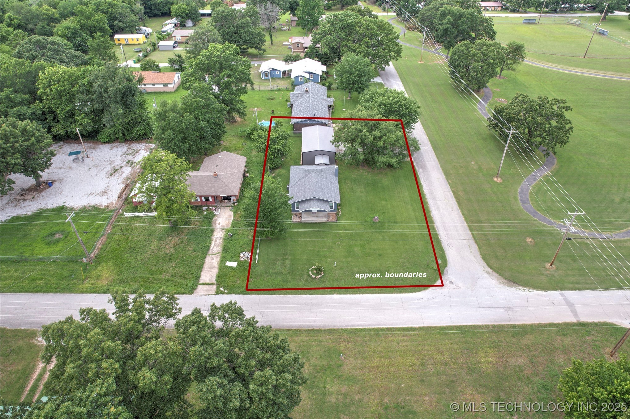 425 River Road Property Photo 38