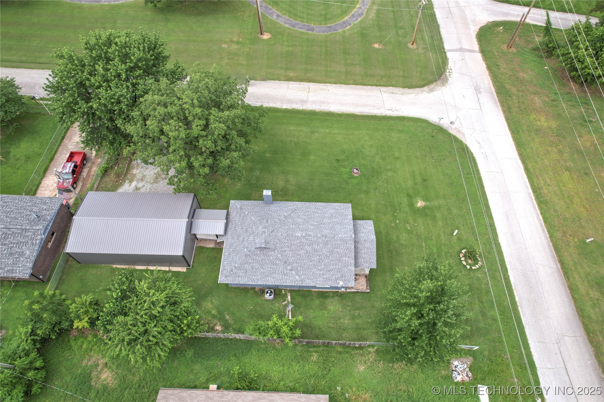 425 River Road Property Photo 39