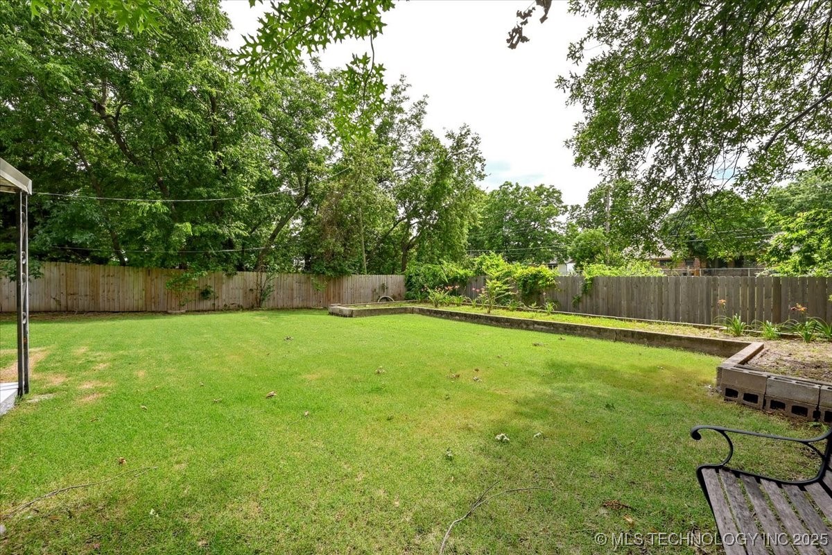 3948 S 93rd East Avenue Property Photo 38