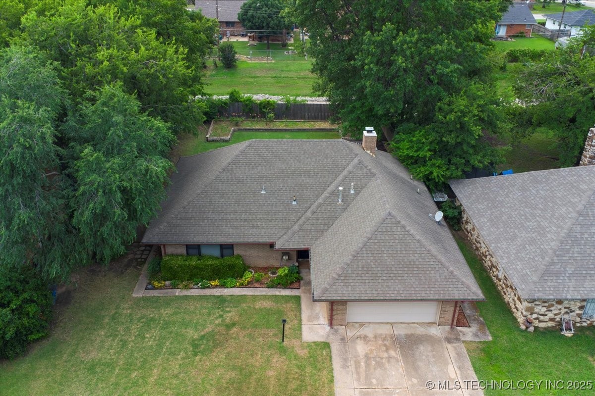 3948 S 93rd East Avenue Property Photo 44