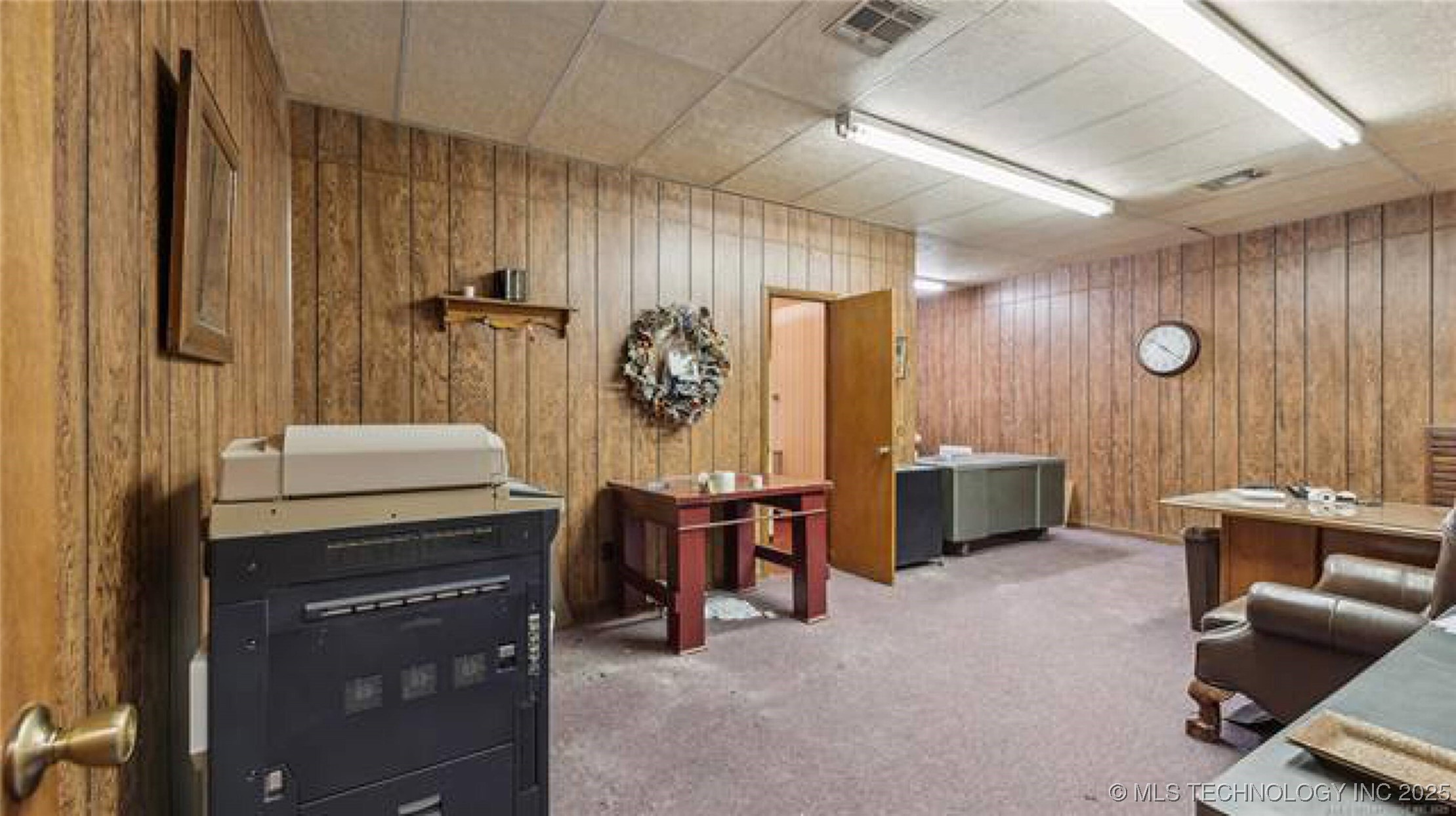 115 W Main Street Property Photo 13