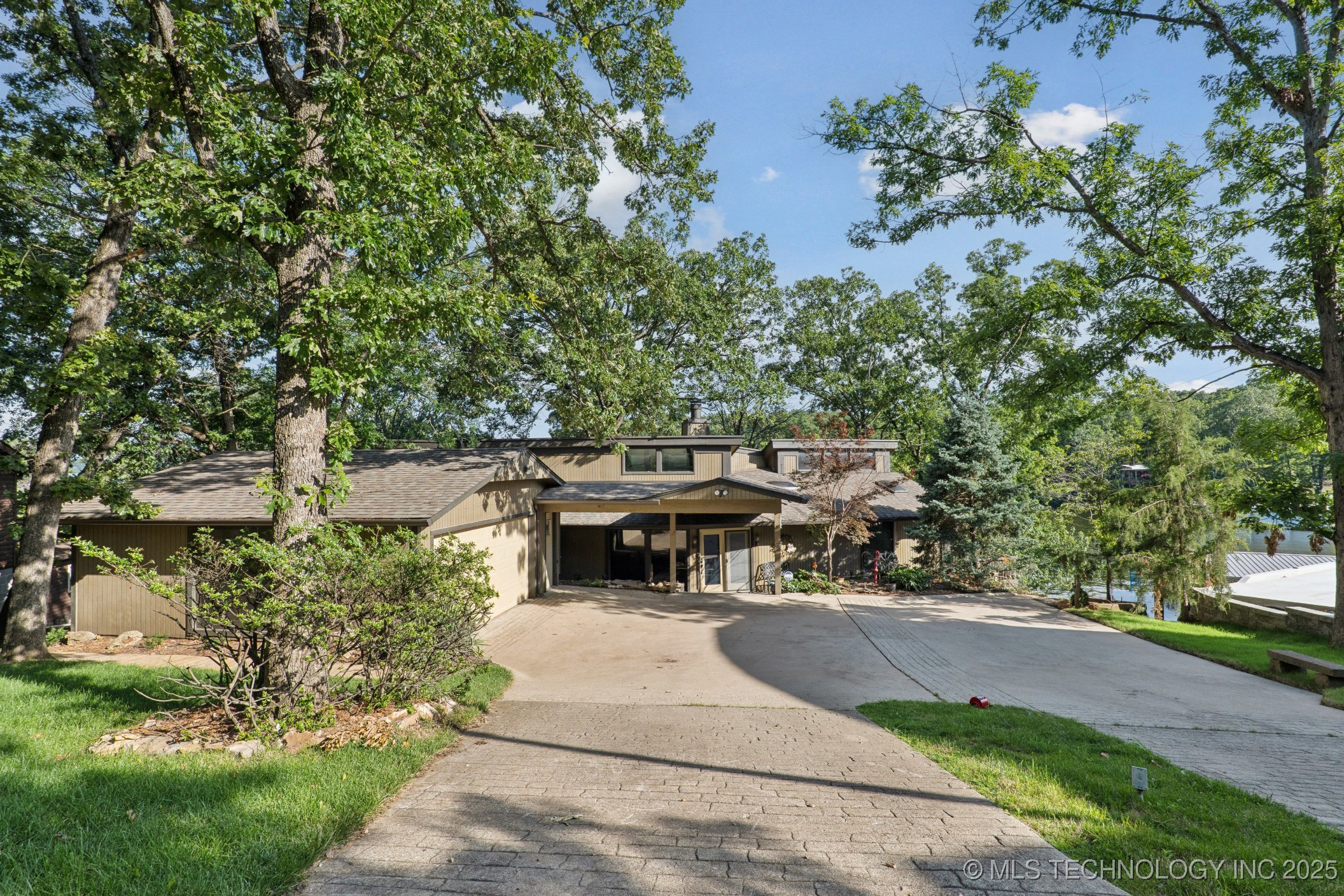31289 S Koenig Drive Property Photo