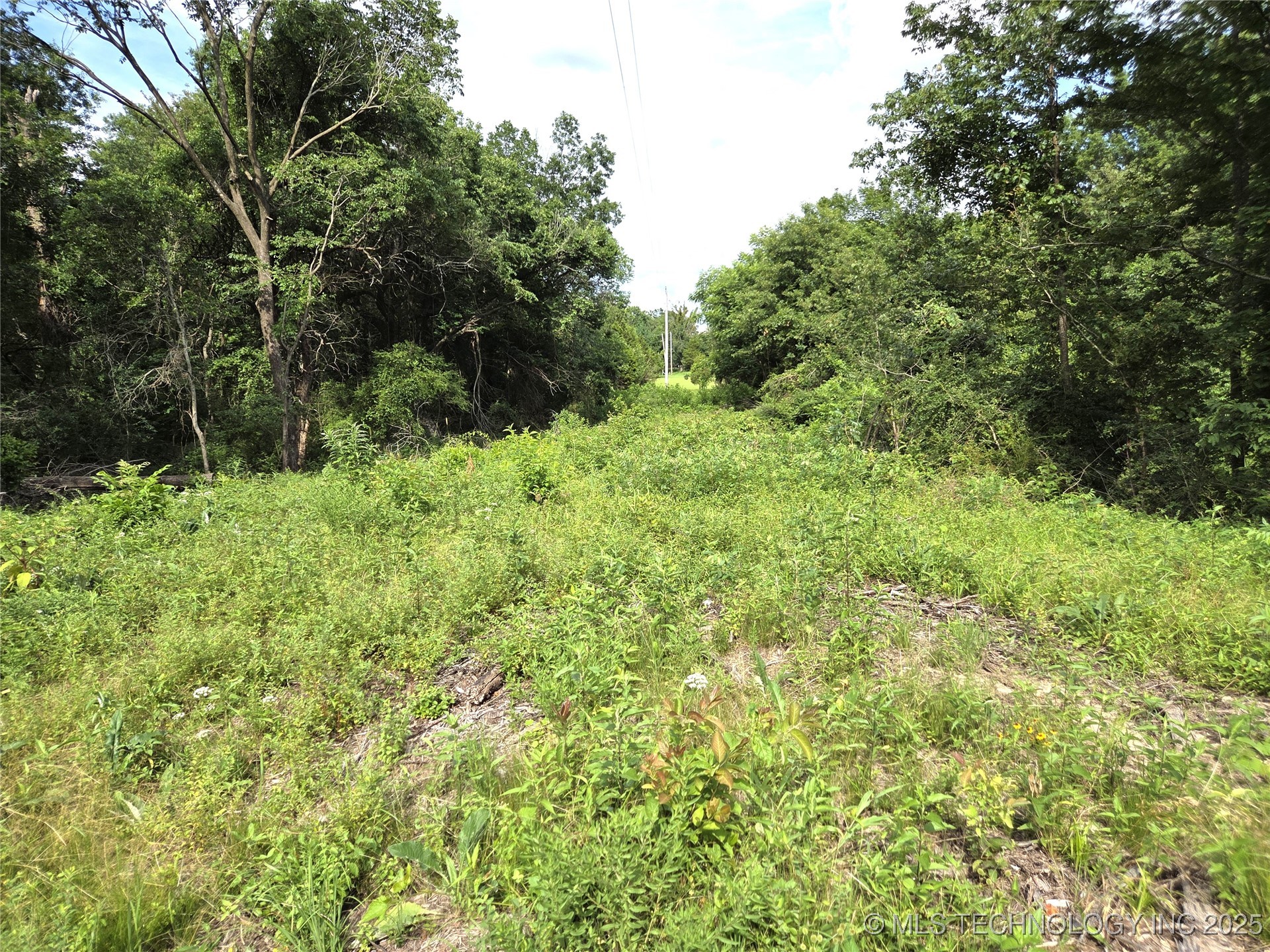 221st East Ave Avenue Property Photo 36