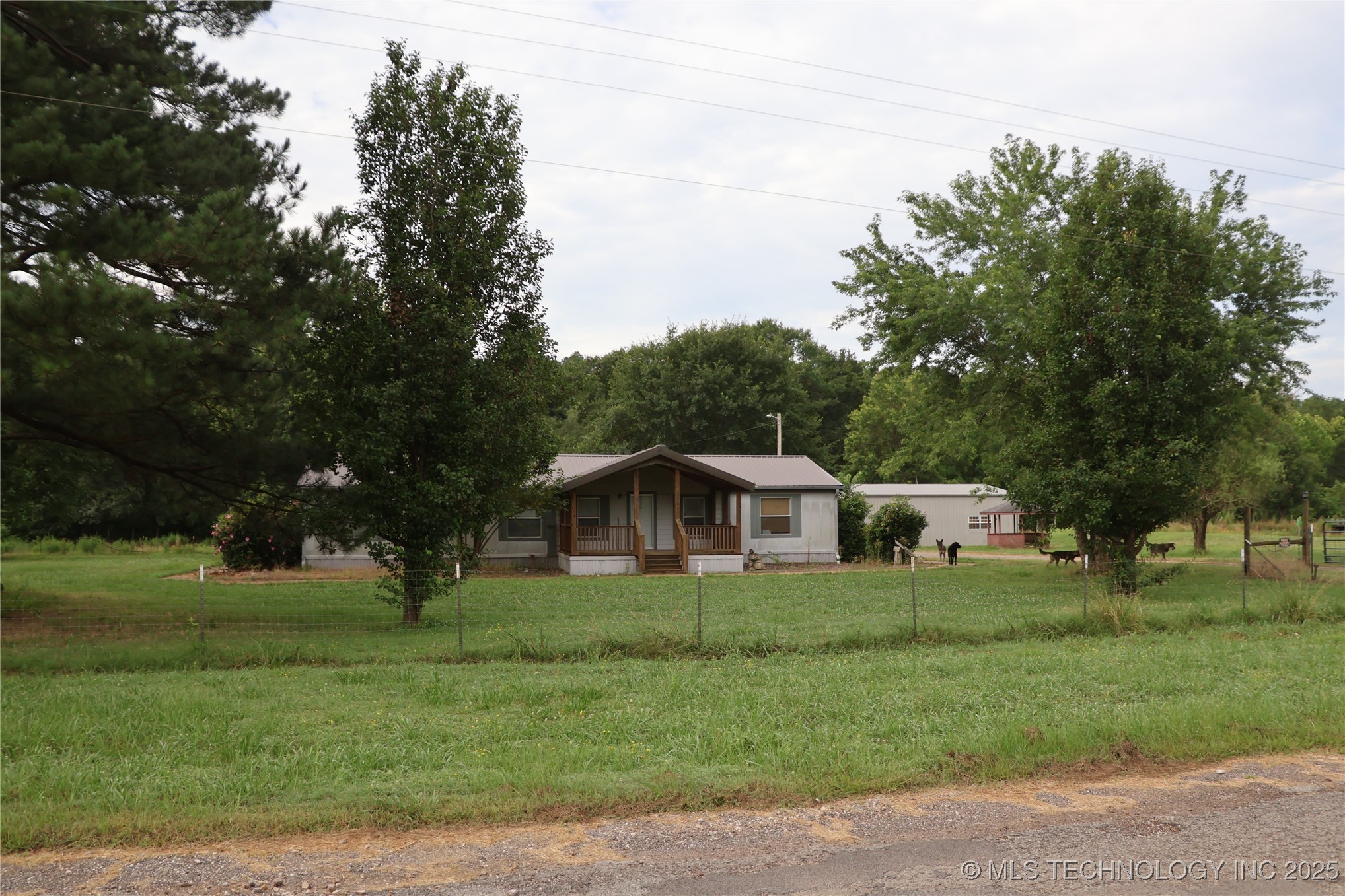 14925 Sugar Creek Lane Property Photo 1