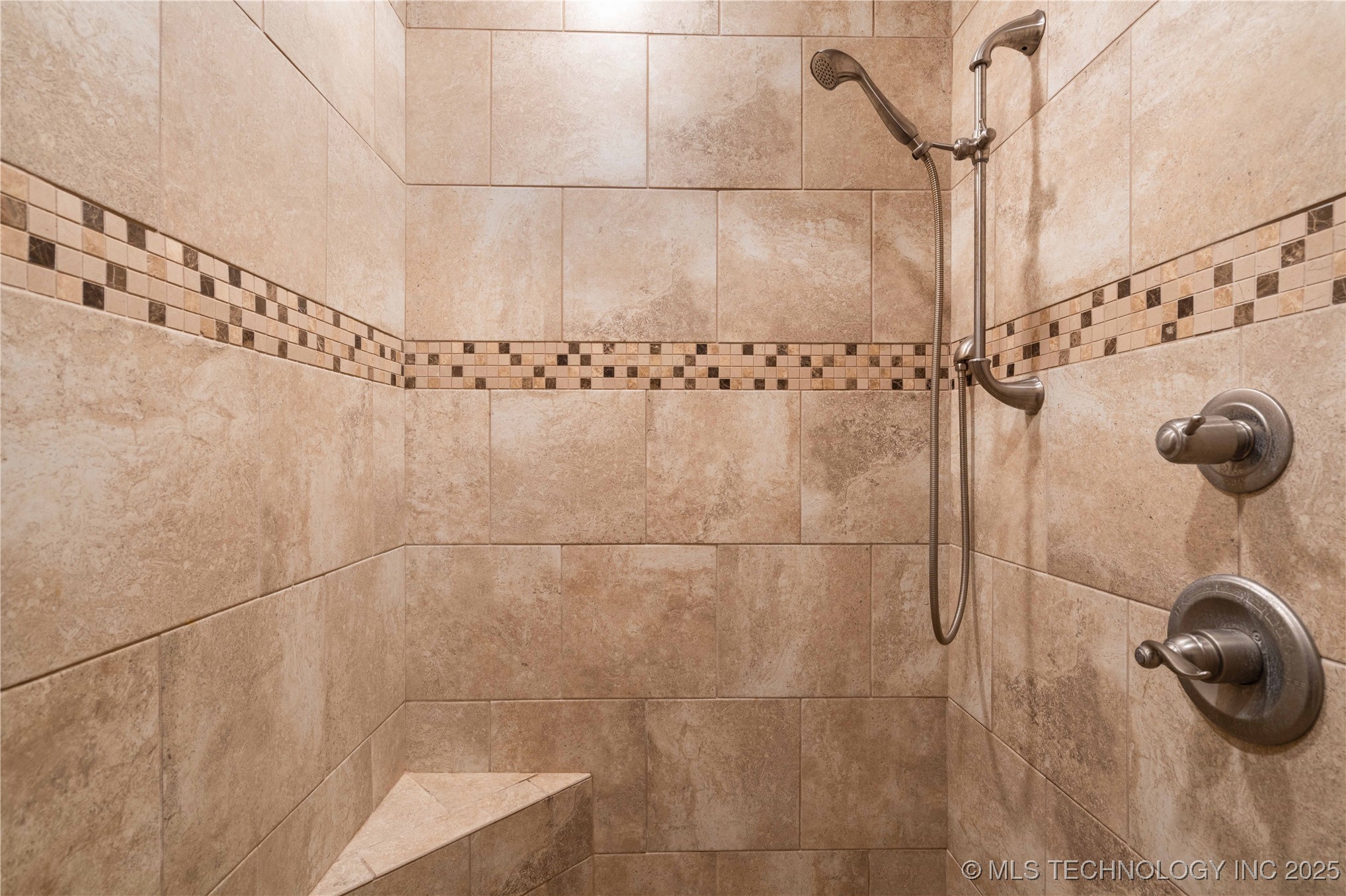 27501 S 705 Road Property Photo 13
