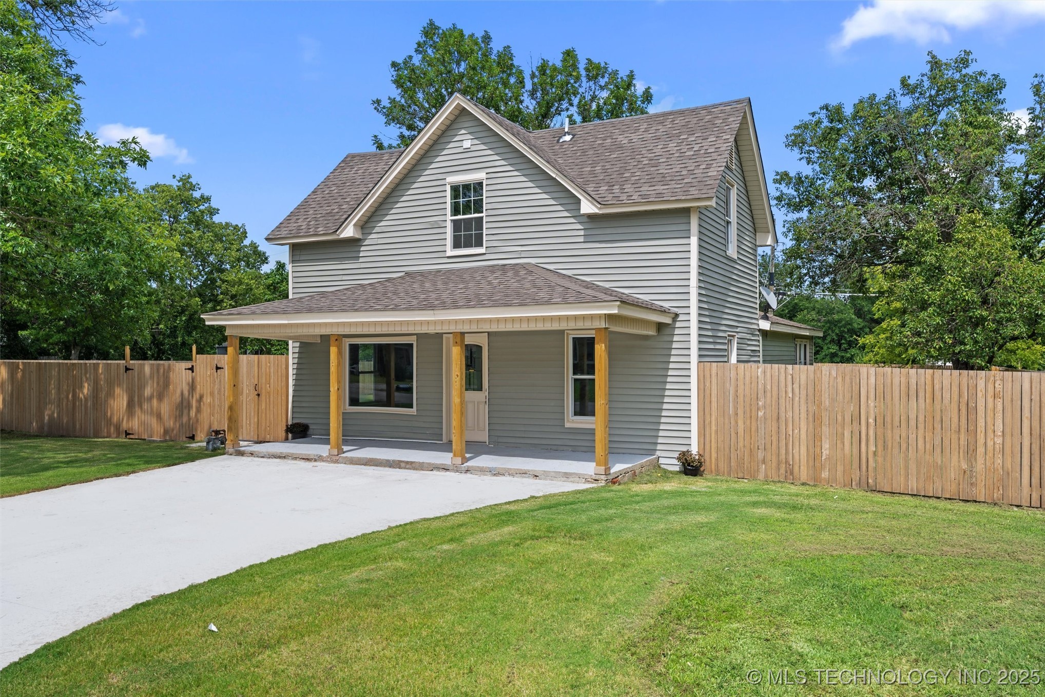 202 N Creek Property Photo 1