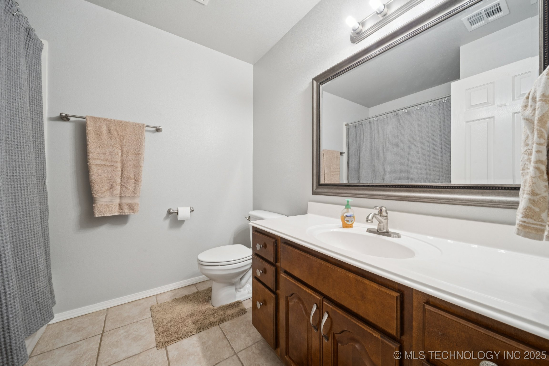 701 E 119th Street Property Photo 34