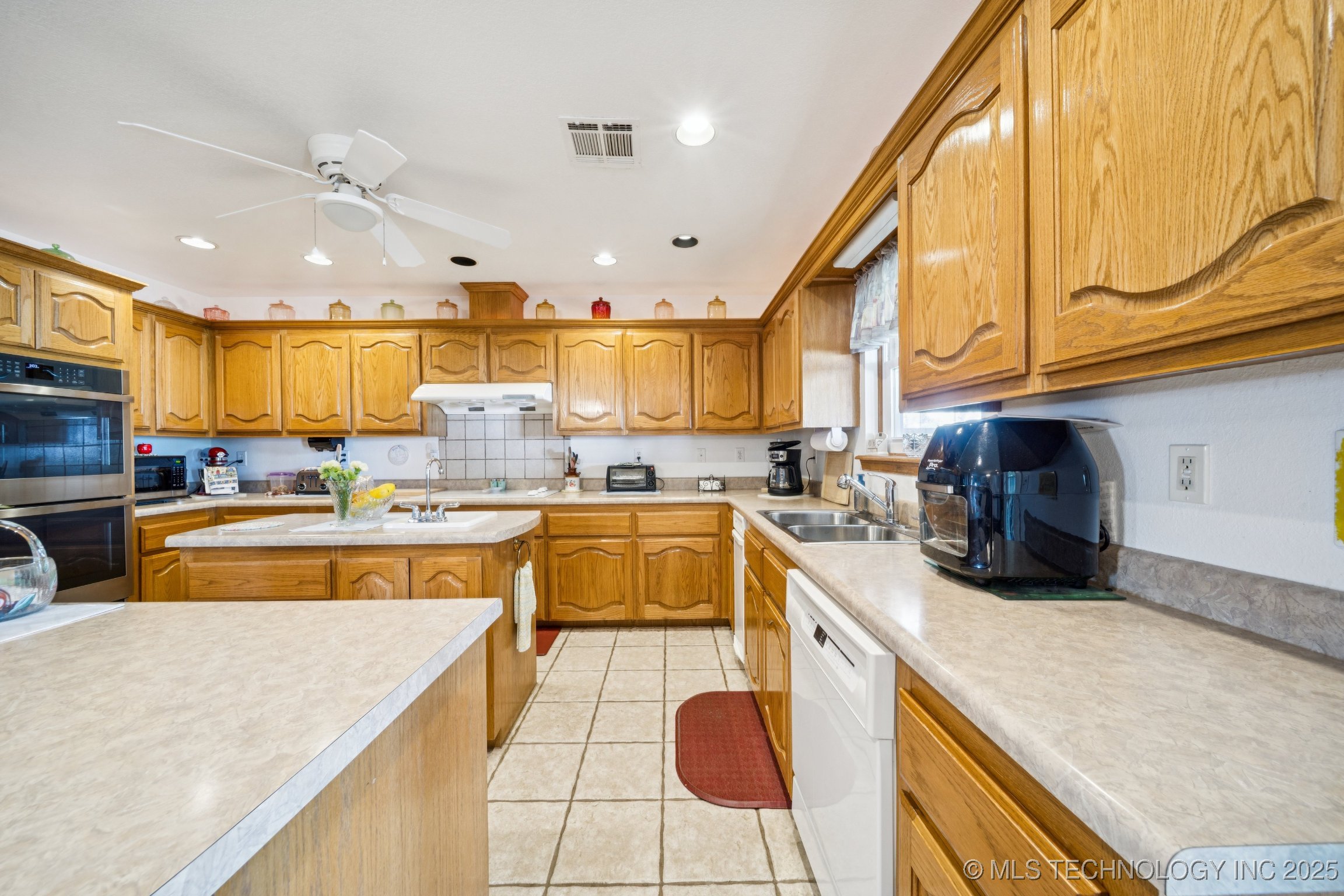 2110 W 460 Property Photo 18