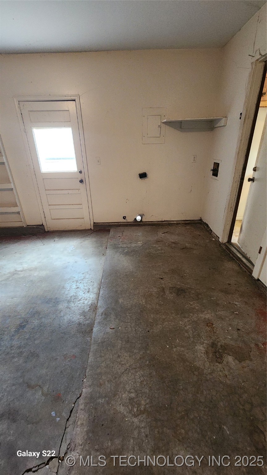 1122 W 16th Place Property Photo 20