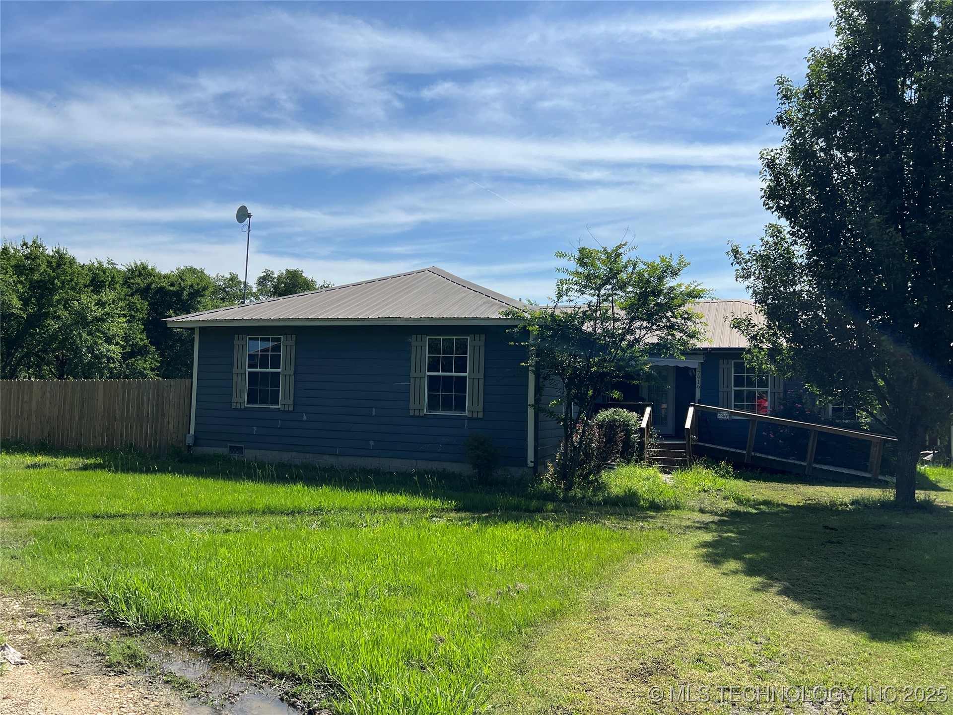 7916 Old Highway 70 Ld Property Photo 1