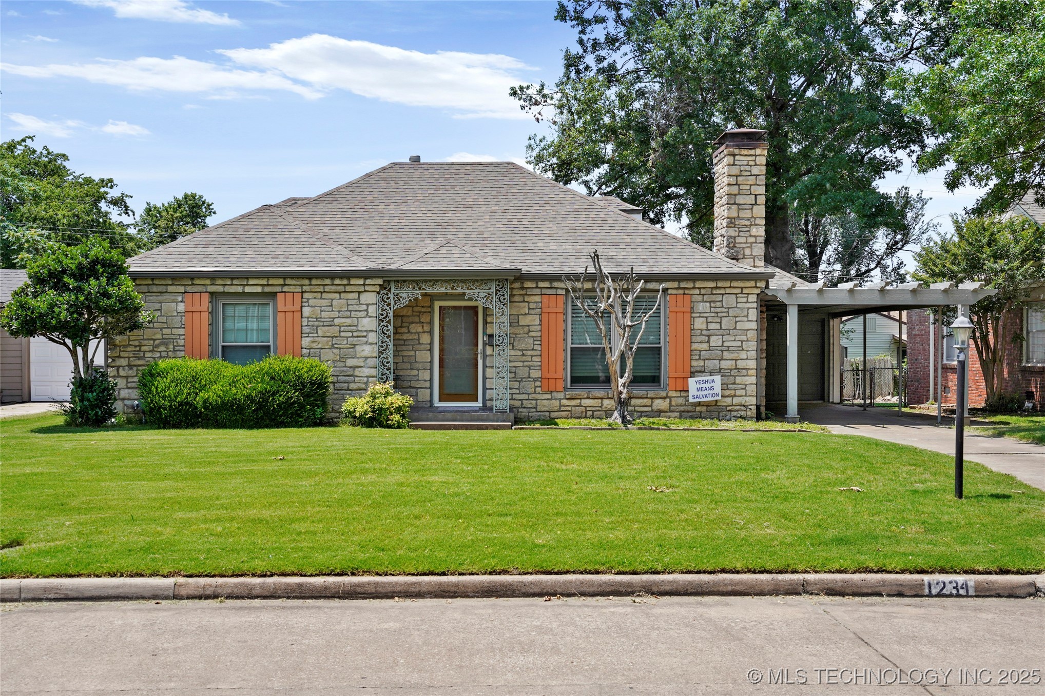 1234 S Delaware Place Property Photo